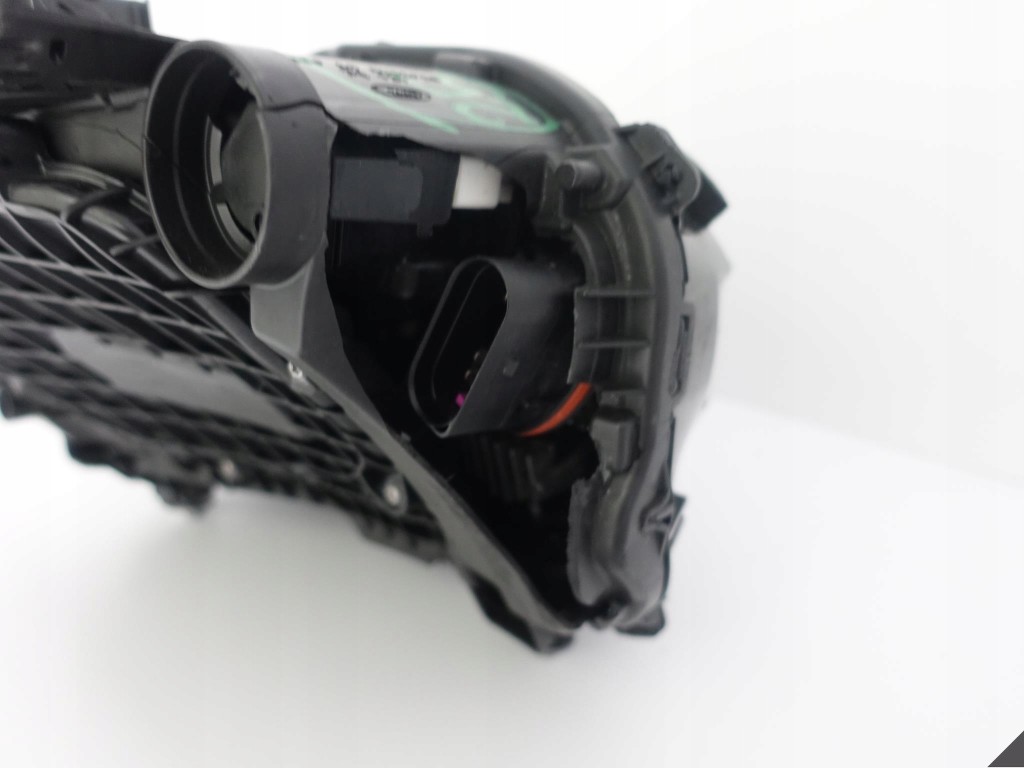 PORSCHE TAYCAN 9J1 MATRIX FULL LED right EUROPA light