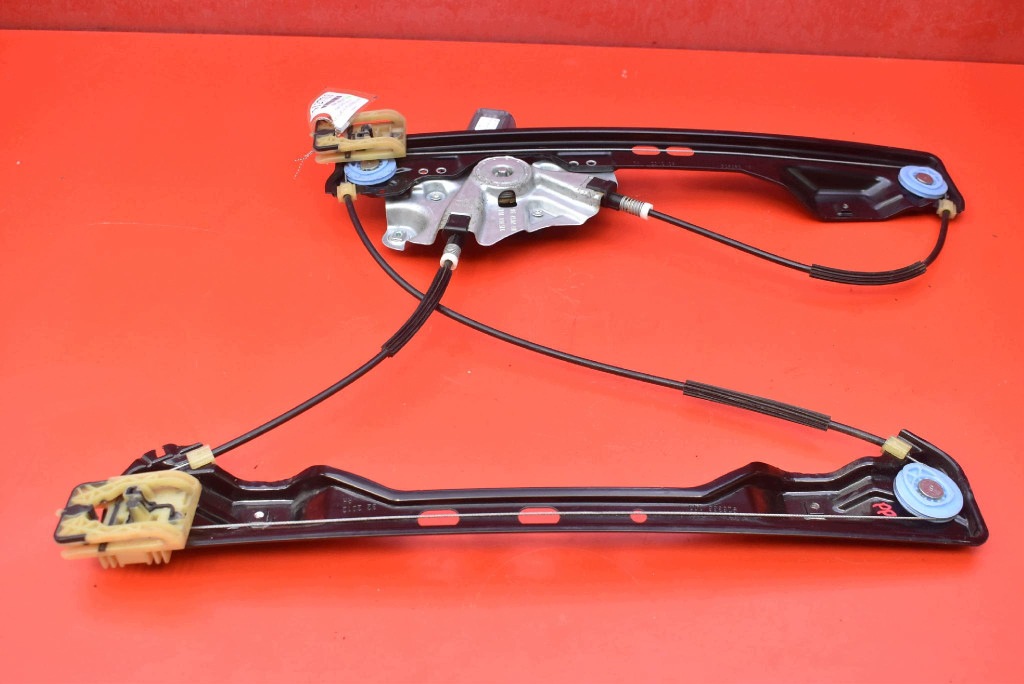 window regulator right front EU 13260138 OPEL ZAFIRA C TOURER 12-16