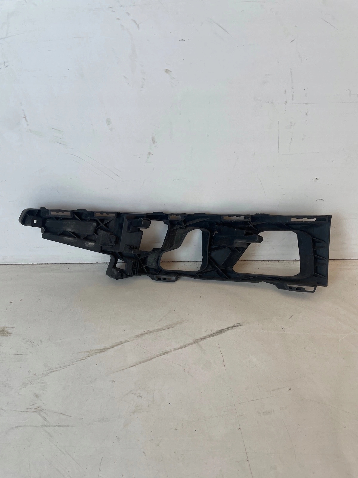 support holder of a bumper front front right Ford Mondeo MK4 Lift
