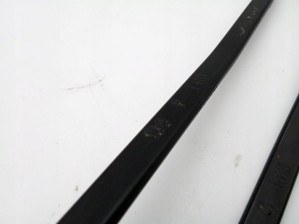 Fiat Panda III 3 arm left right wiper arms front EU