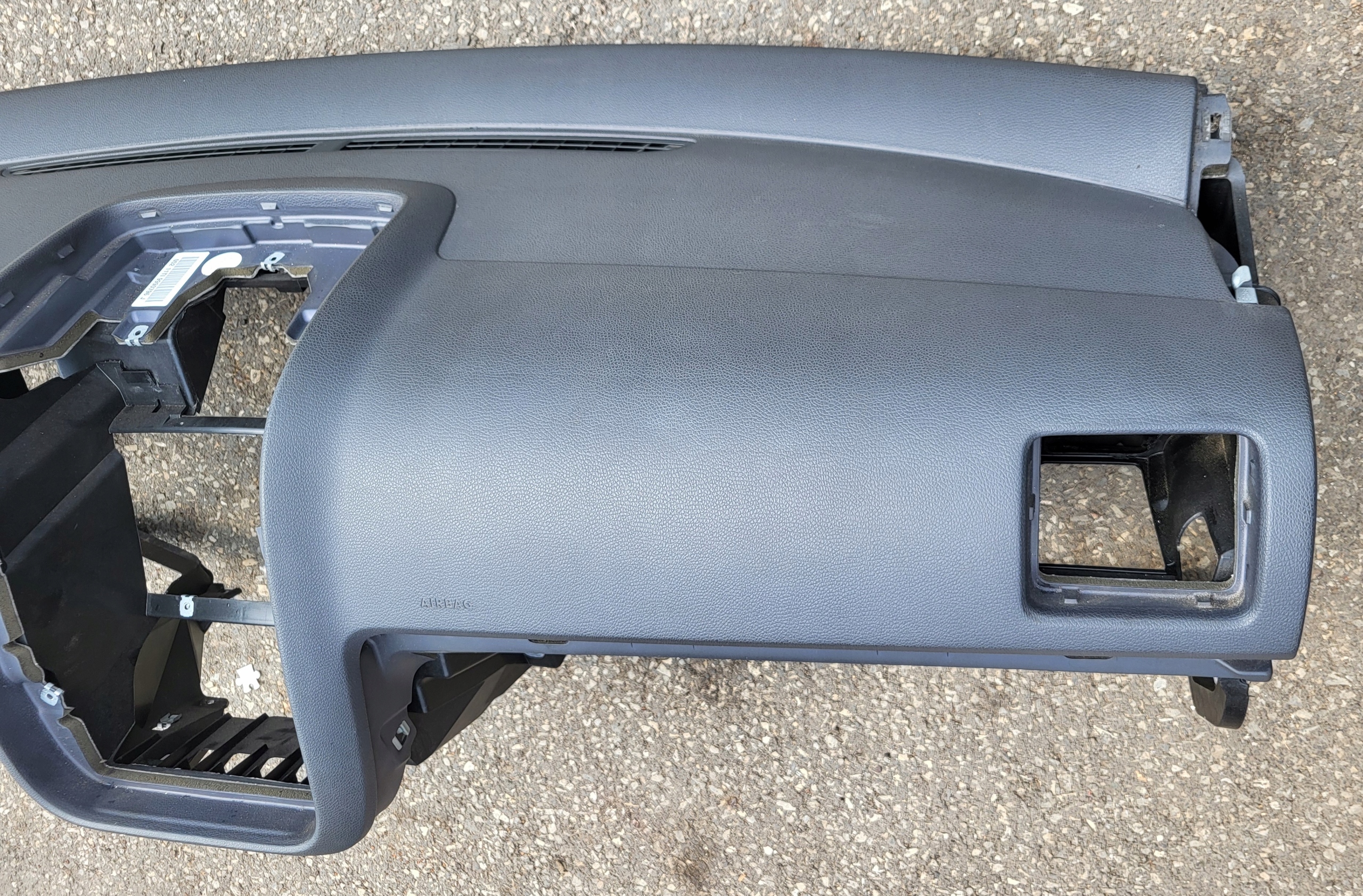 dashboard instrument panel console cockpit VW GOLF V 5 1K black OE EUROPA