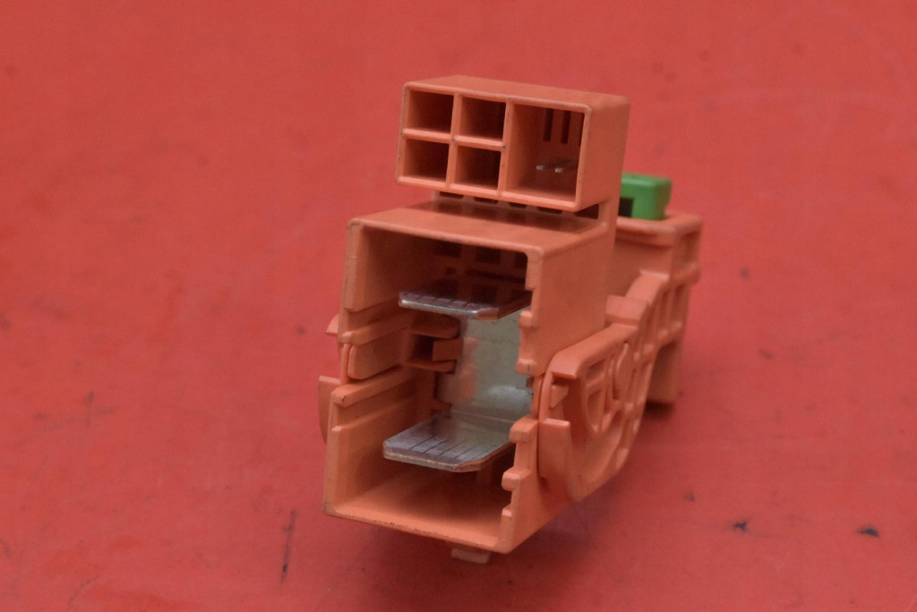 BEZPIECZNIK BATERI HYUNDAI NEXO 161 KM 18-