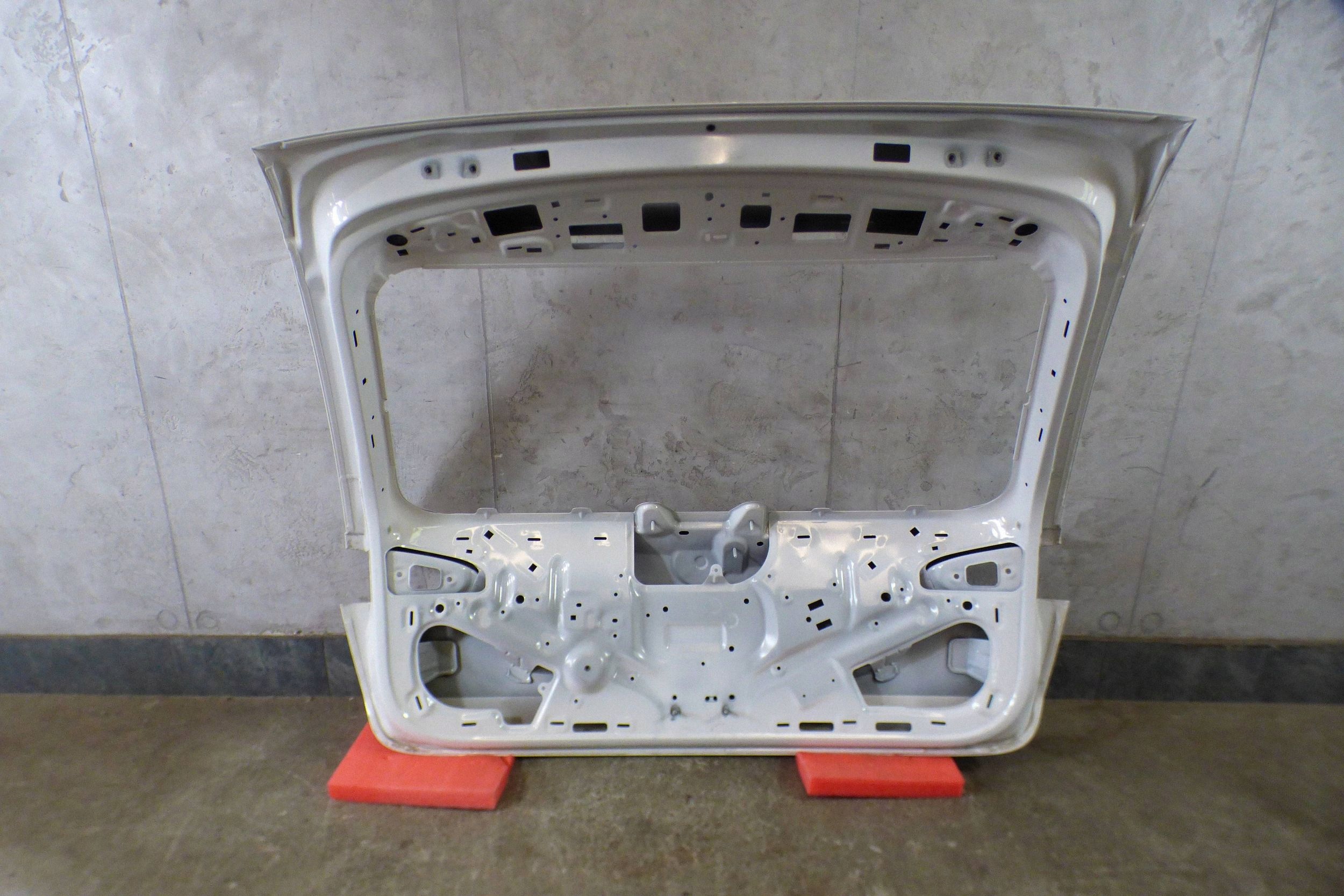 Skoda Scala trunk door boot rear part