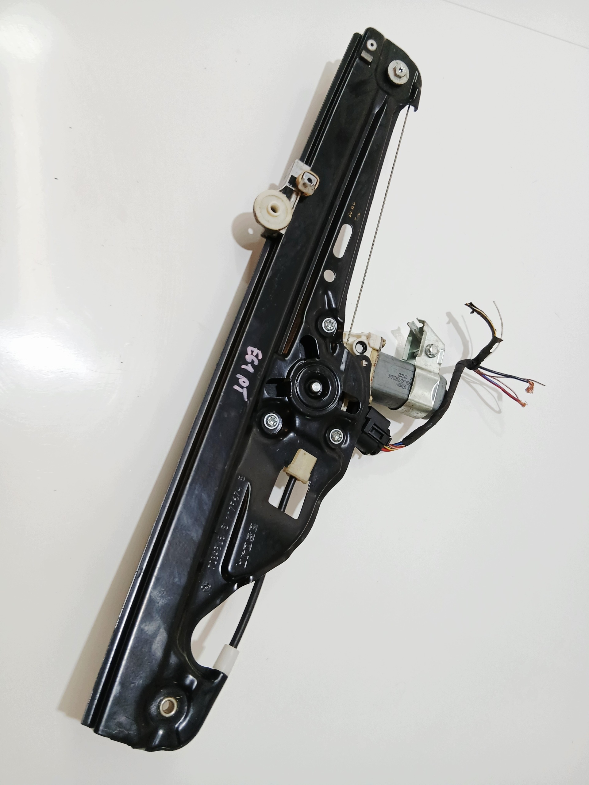 window regulator right rear part BMW E60 E61 7034388 (0000565)