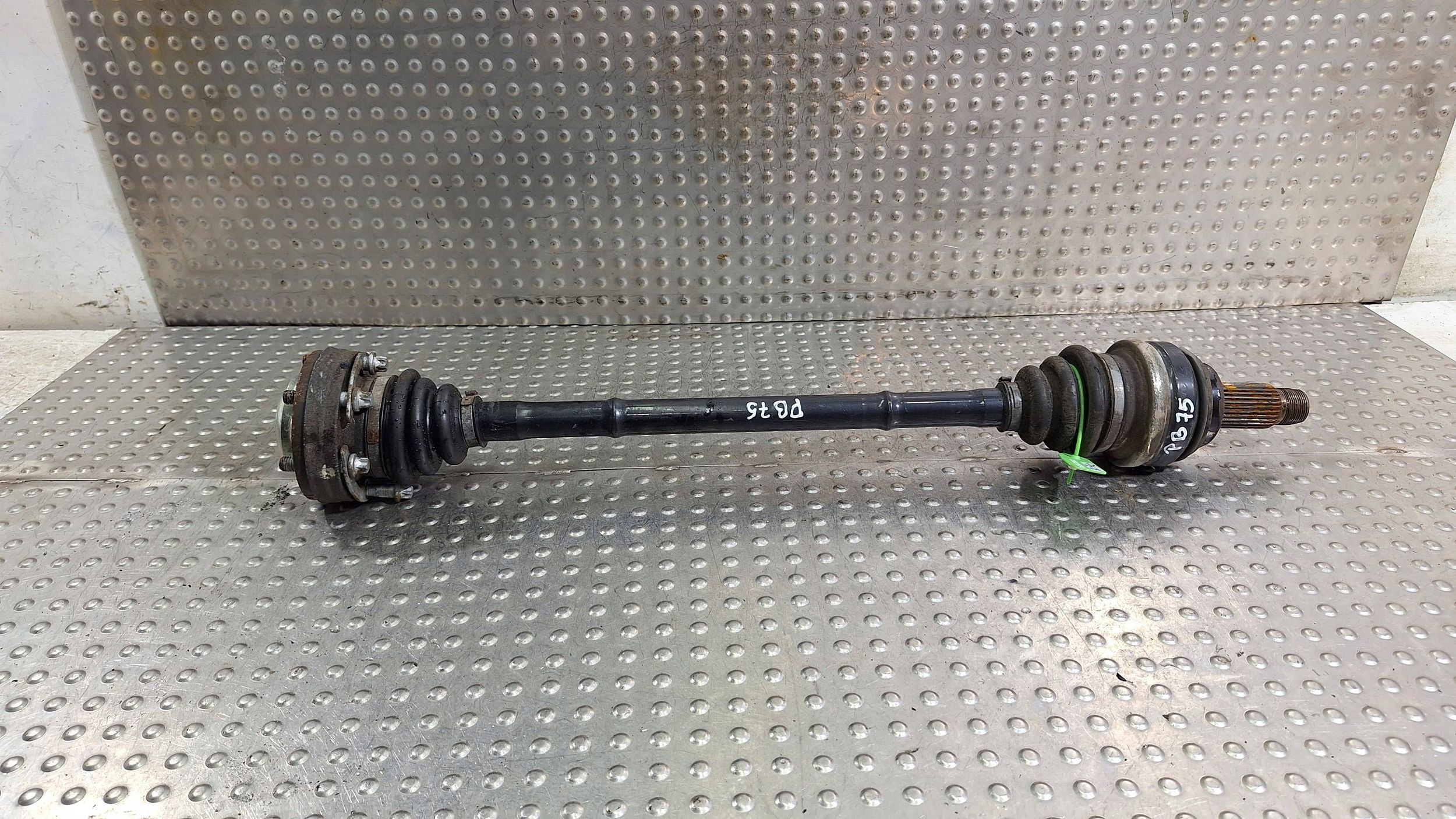 semi-axis right rear part 4608776 BMW X1 E84 N47 2.0D