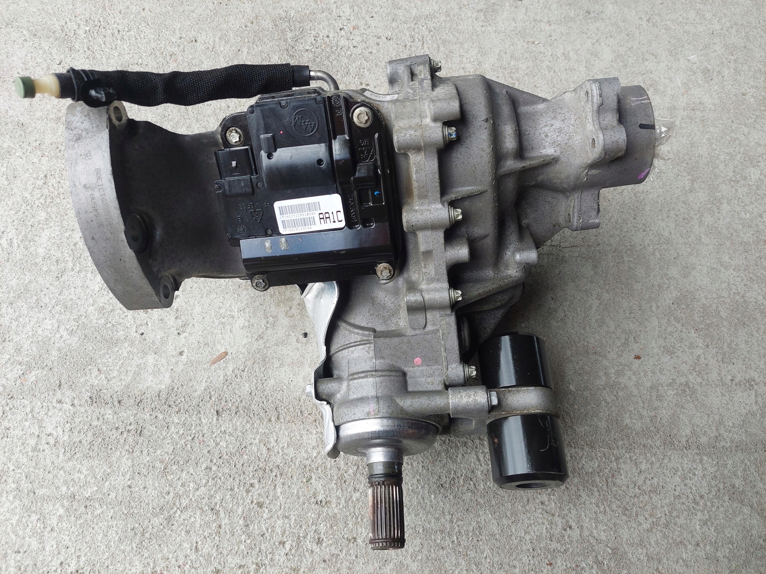 REDUKTOR gearboxes MANUAL 68282445AA JEEP CHEROKEE V KL 2.0 CRD MTJ