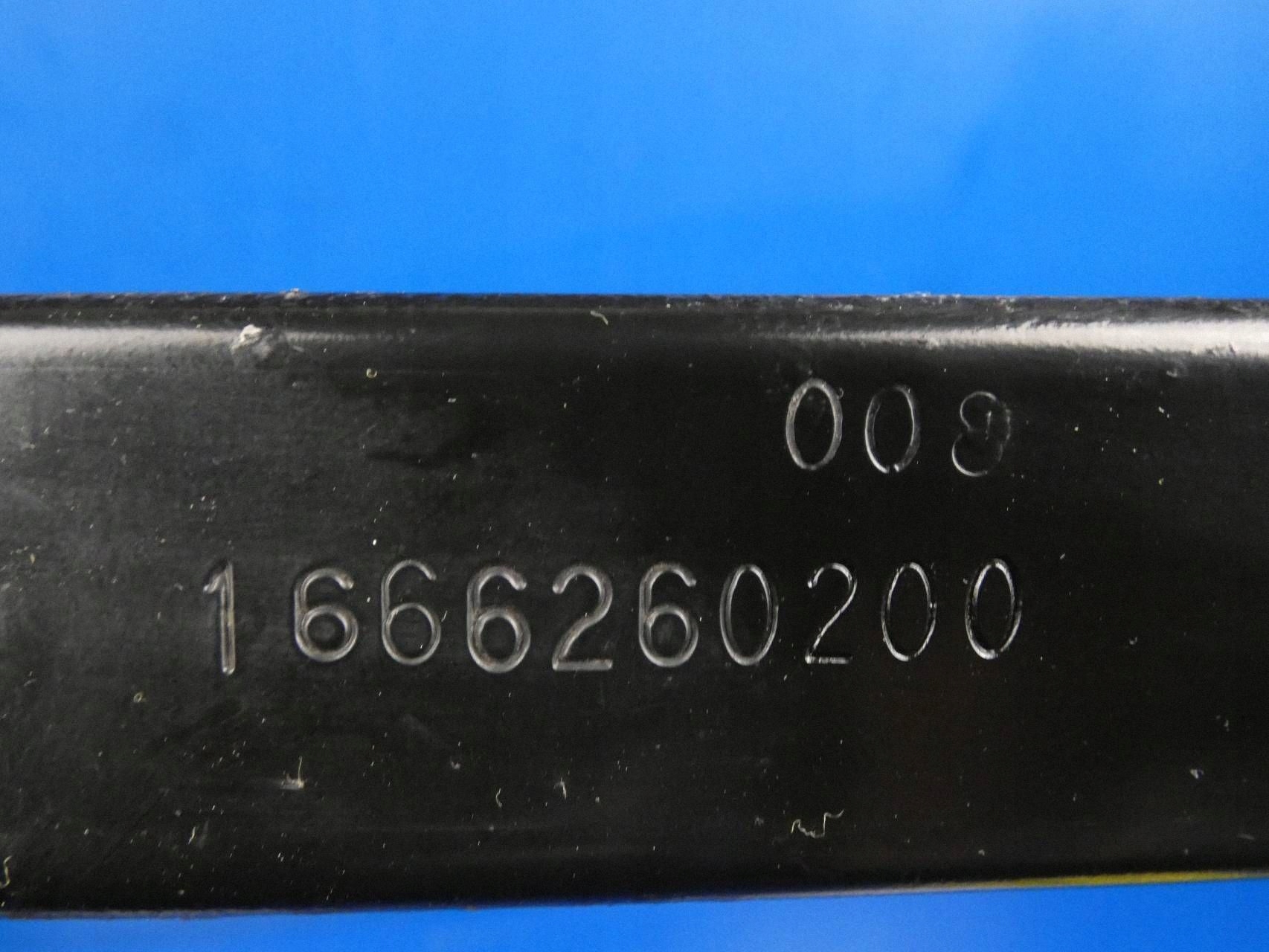 MERCEDES ML W166 Console Support plaque Aile Droite Avant