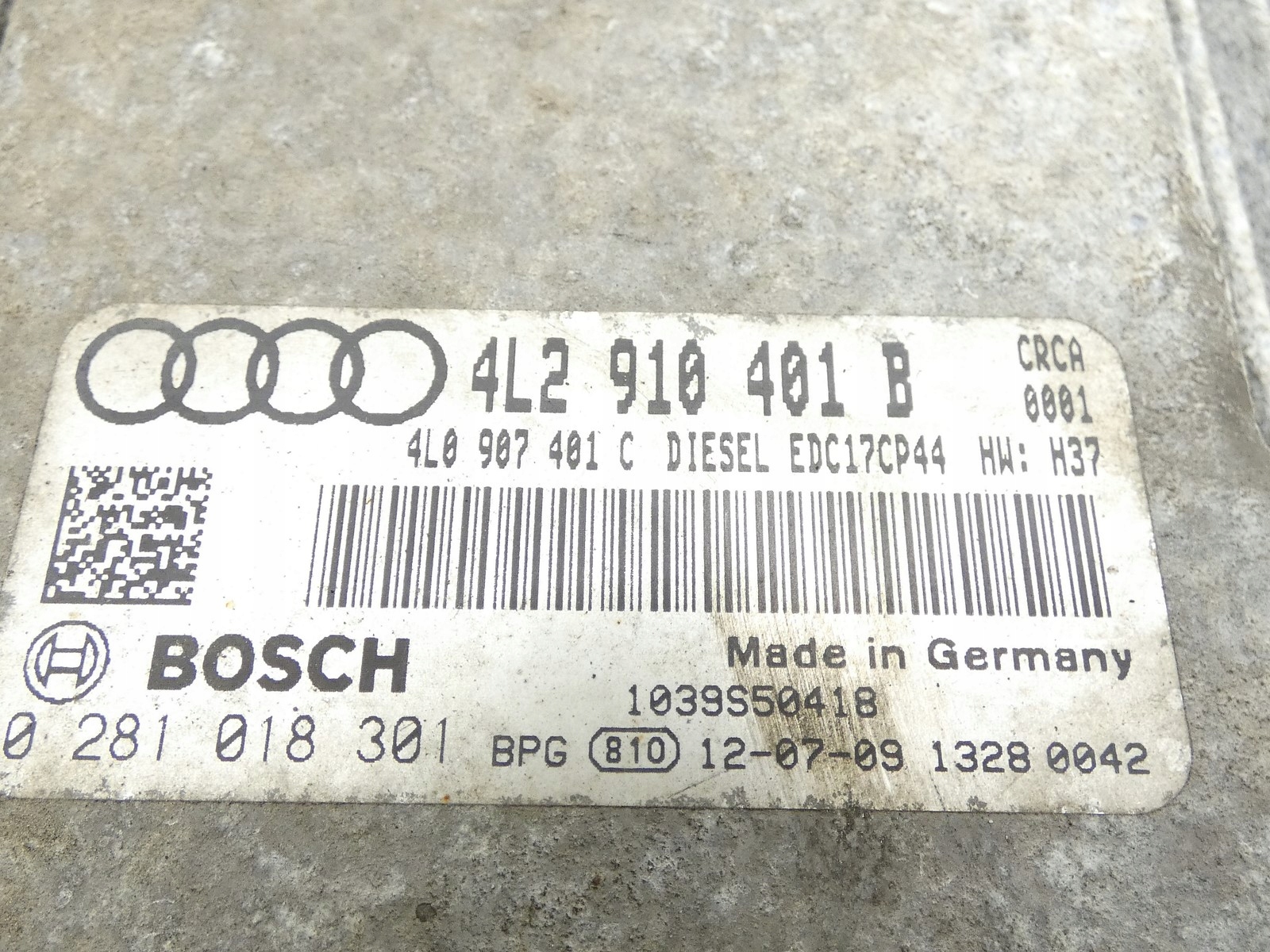control unit computer of the engine AUDI Q7 4L LIFT 3.0 TDI CRC 4L2910401B