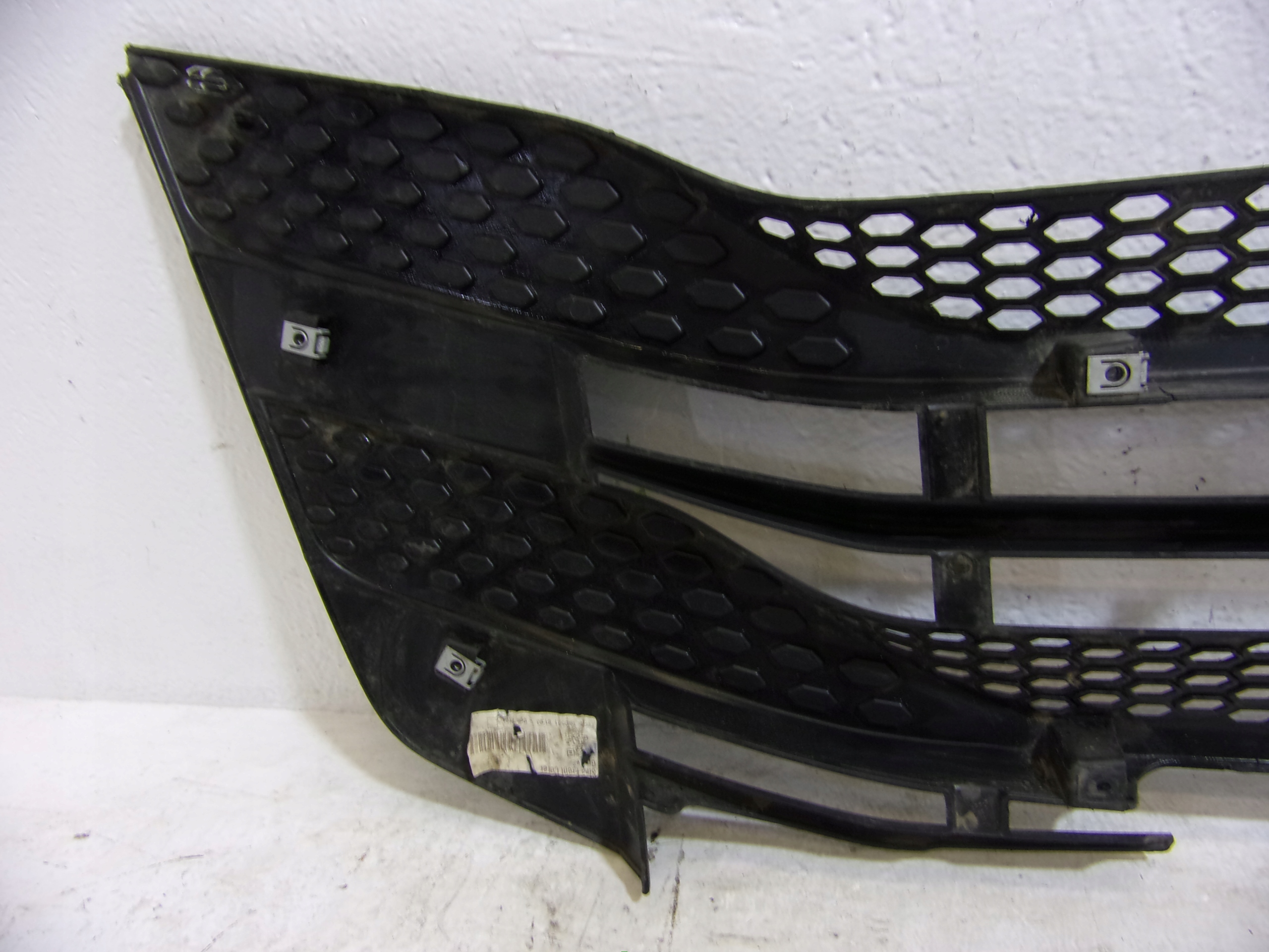 Grill Grill IVECO STRALIS 5802401392