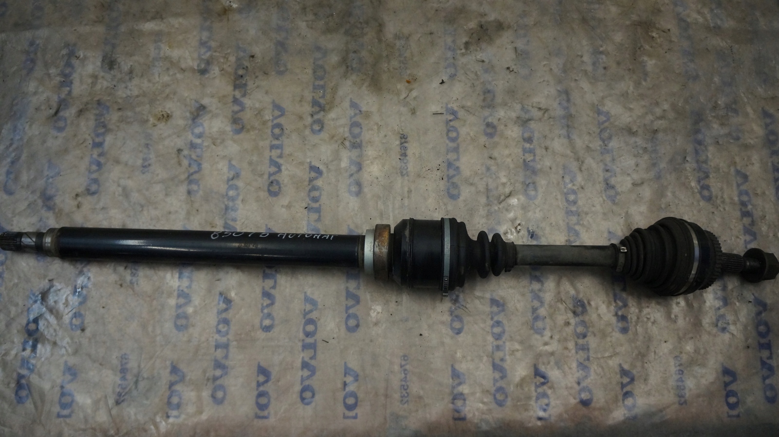 VOLVO 850 V70 S70 PÓŁOŚ NAPĘDOWA DŁUGA AUTOMAT