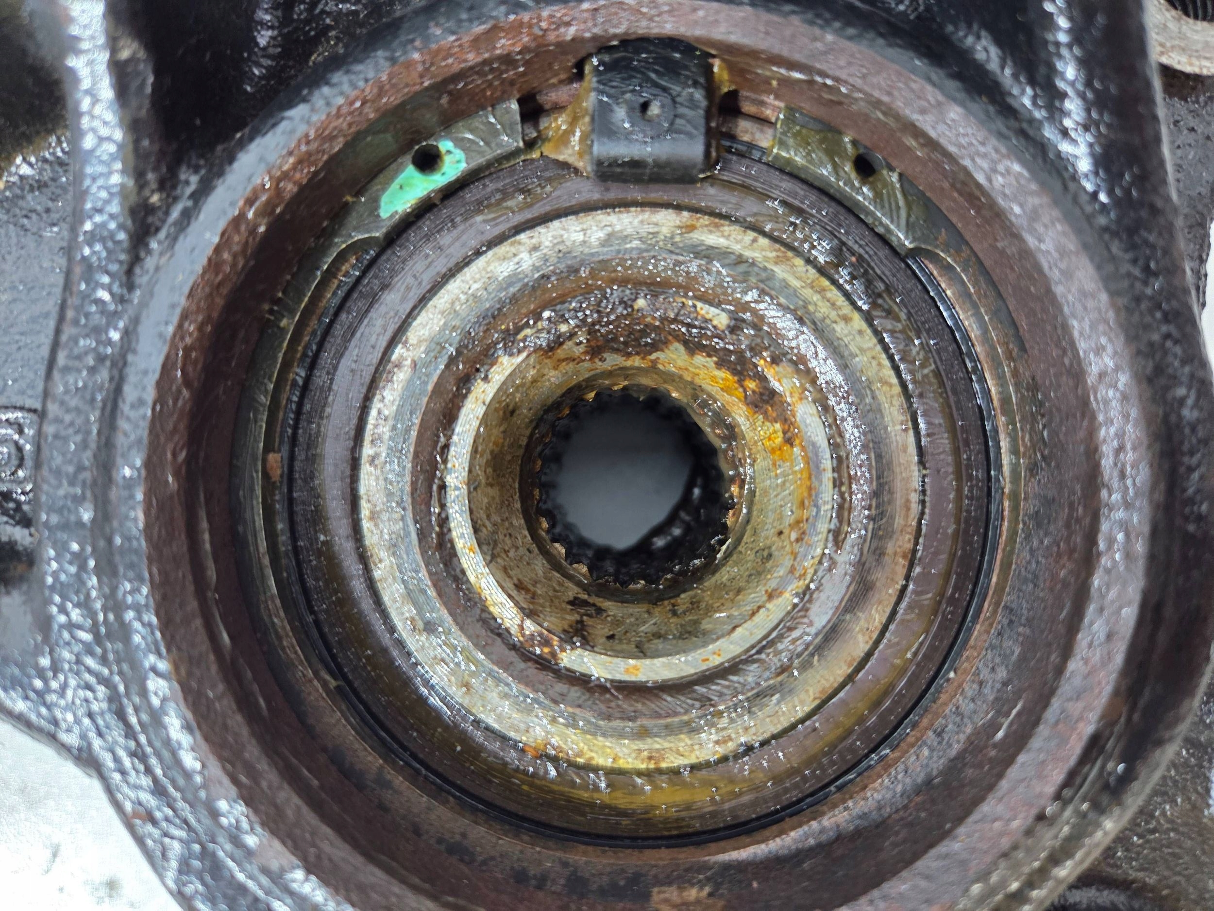 Peugeot 208 and Citroen C3 II swing front left P54 (A519)