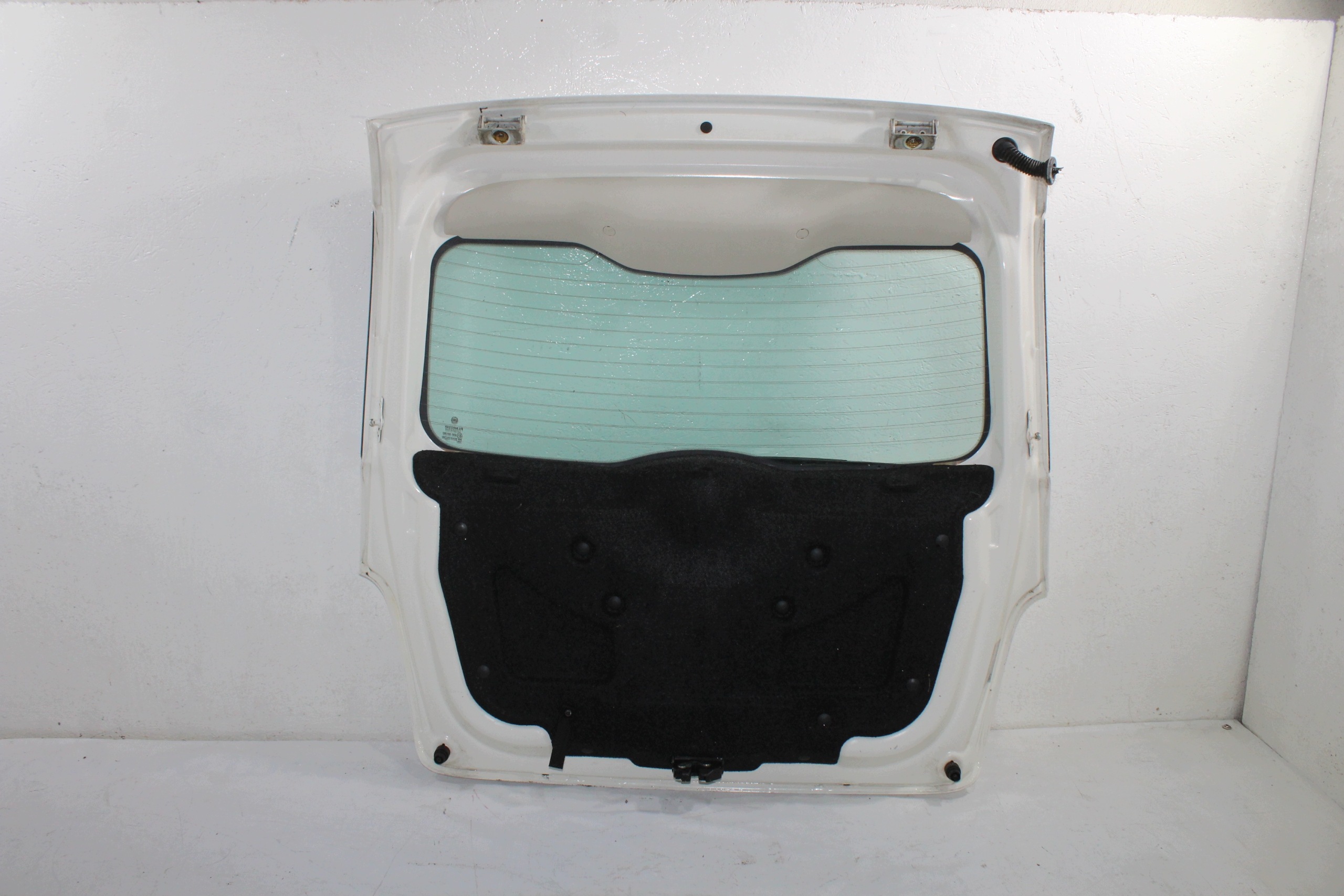 Fiat 500 trunk door boot rear part