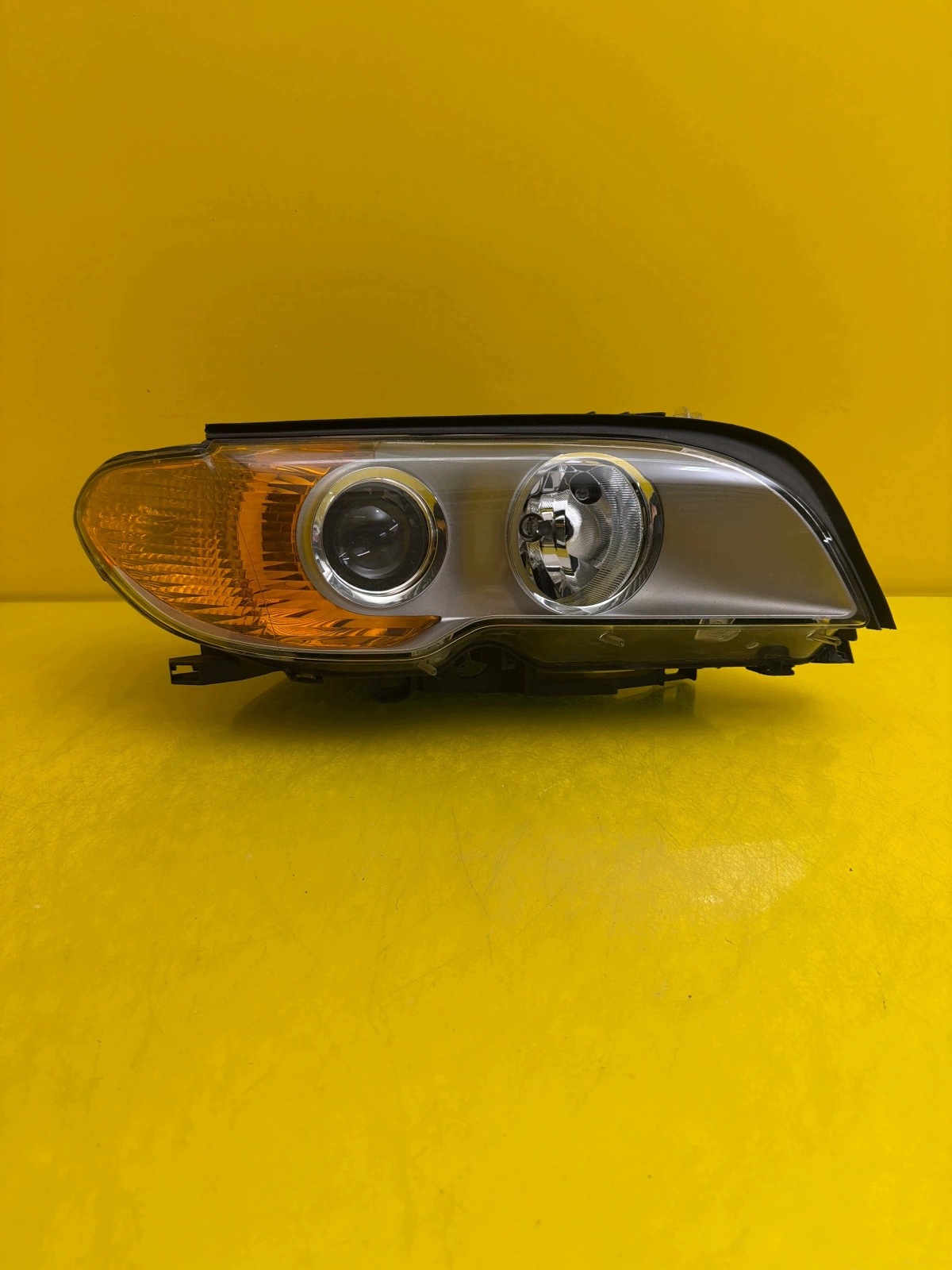 light right BMW 3 E46 Lift Coupe Bi-Xenon