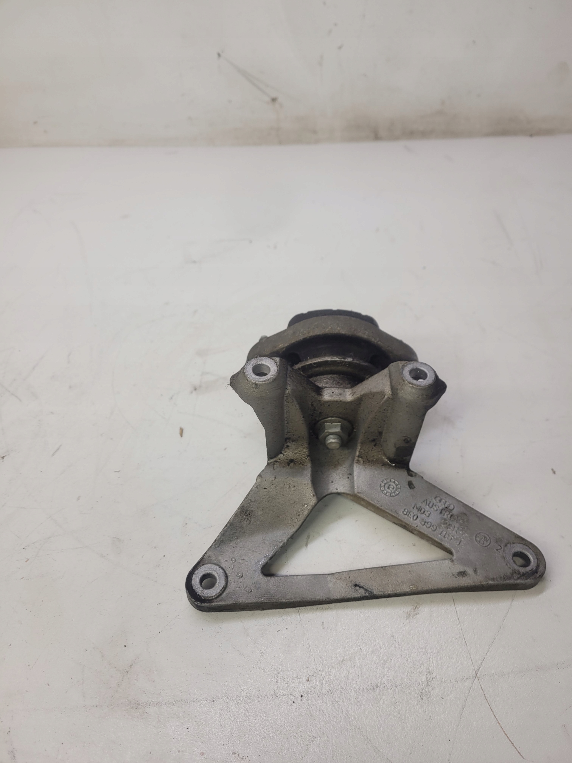 holder gearbox mounting AUDI A4 B6 B7 8E0399115J