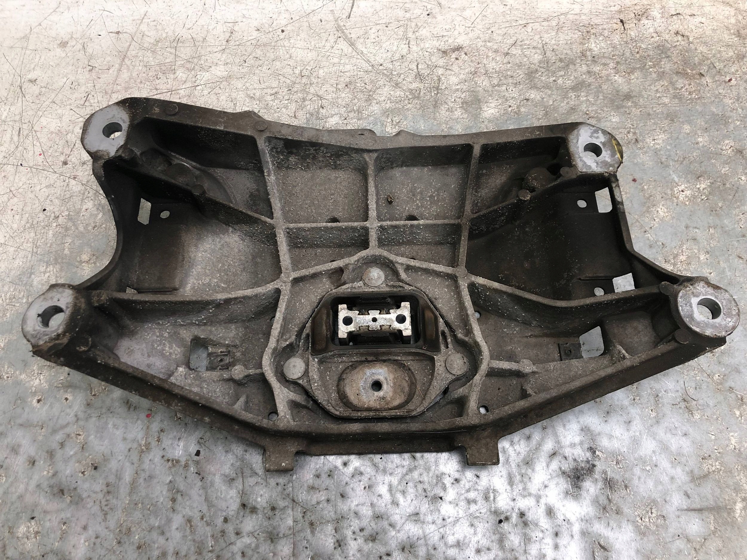 supporto Supporto cambio AUDI A4 B8 LIFT berlina 8K0399263BK