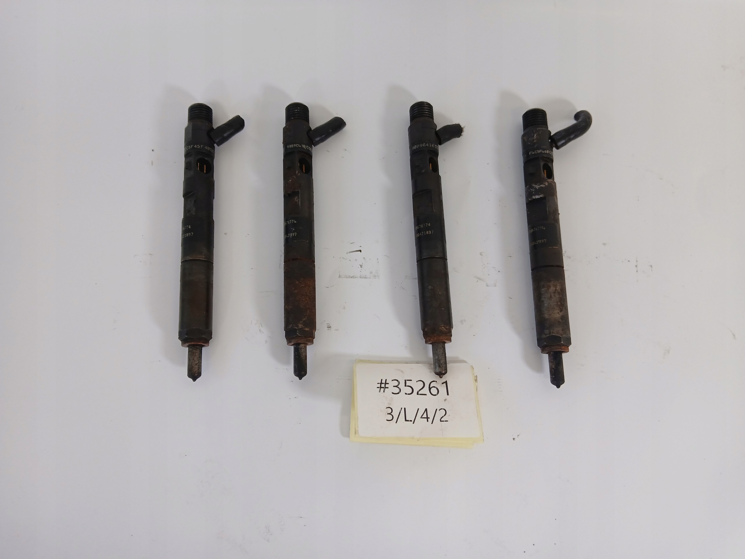 RENAULT CLIO III MODUS 1.5 DCI injector 8200676774