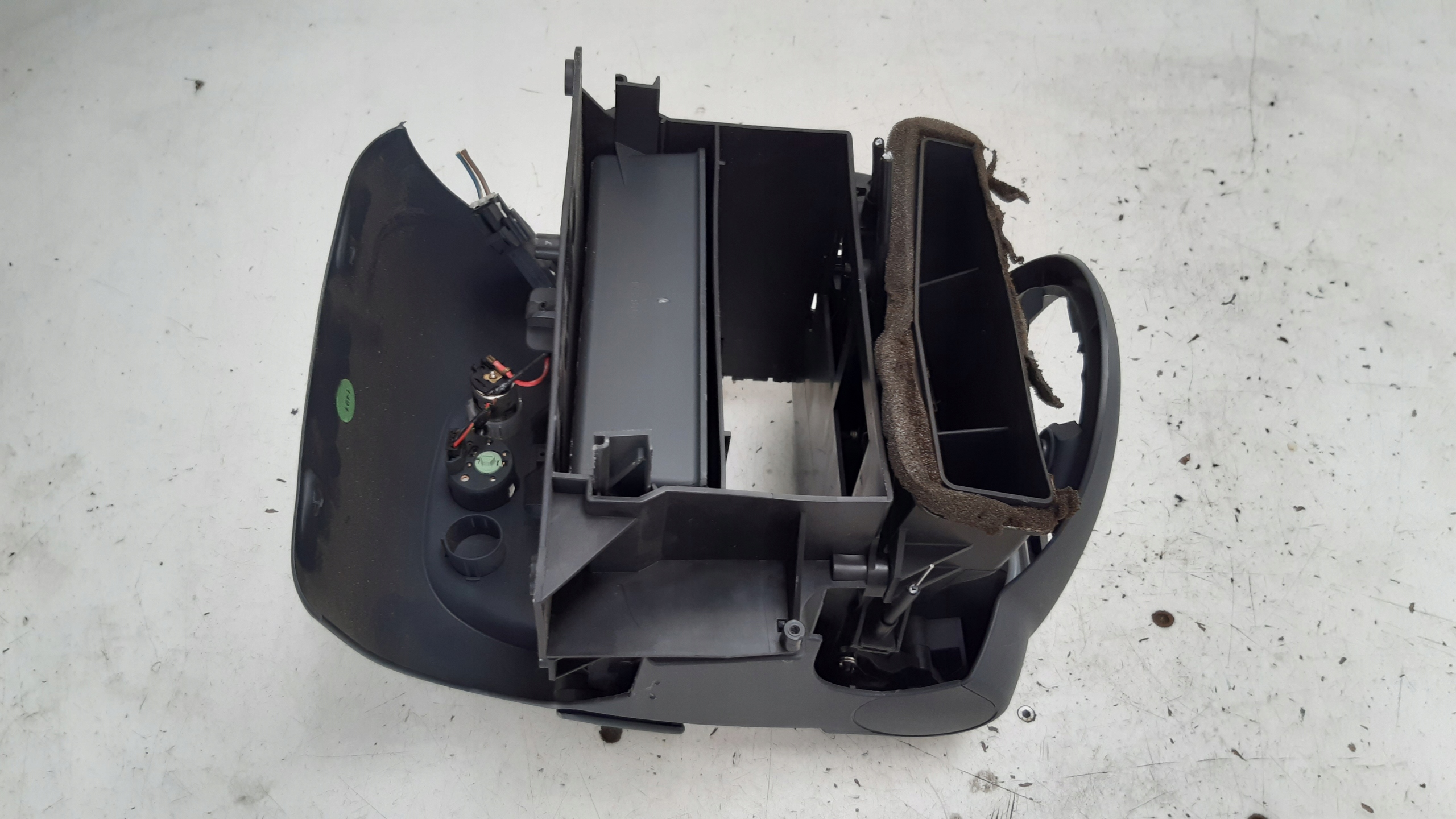 Panel srednji rešetka rešetka ventilacije Smart ForTwo