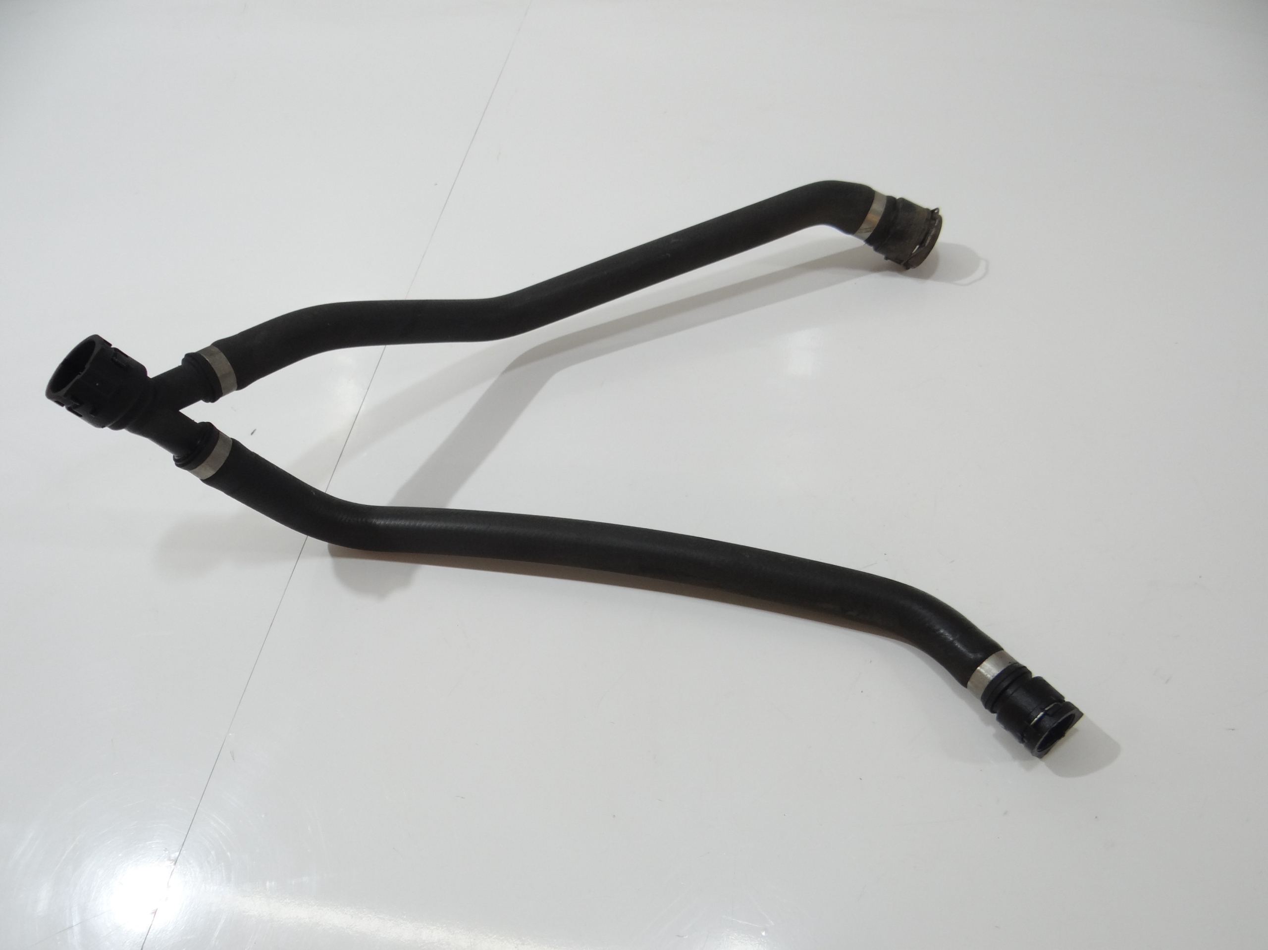 prijenos crijevo vode BMW X3 E83 LIFT N47 2.0D 3421989