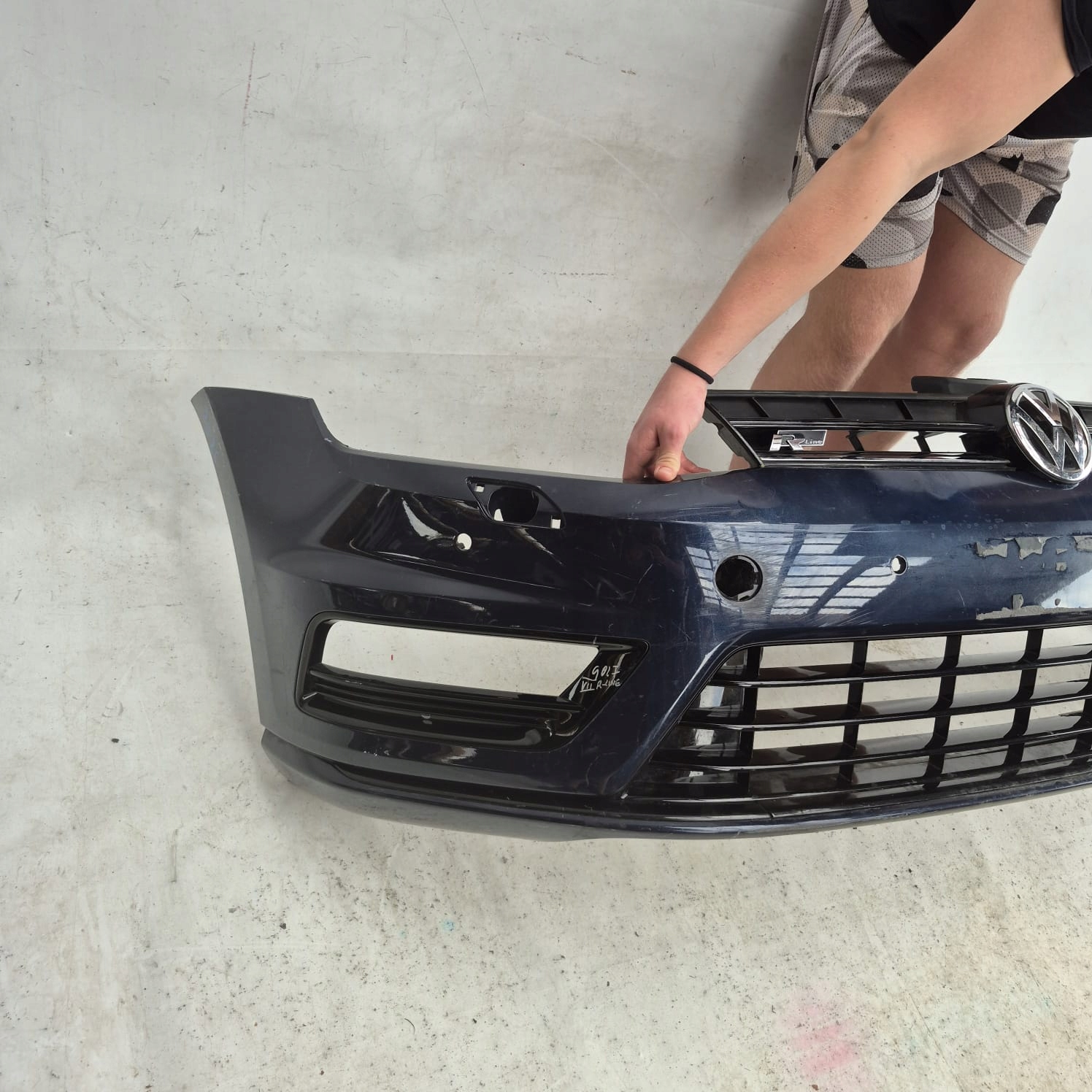 VW GOLF VII 7 R-LINE 12-16 bumper front front washer PDC