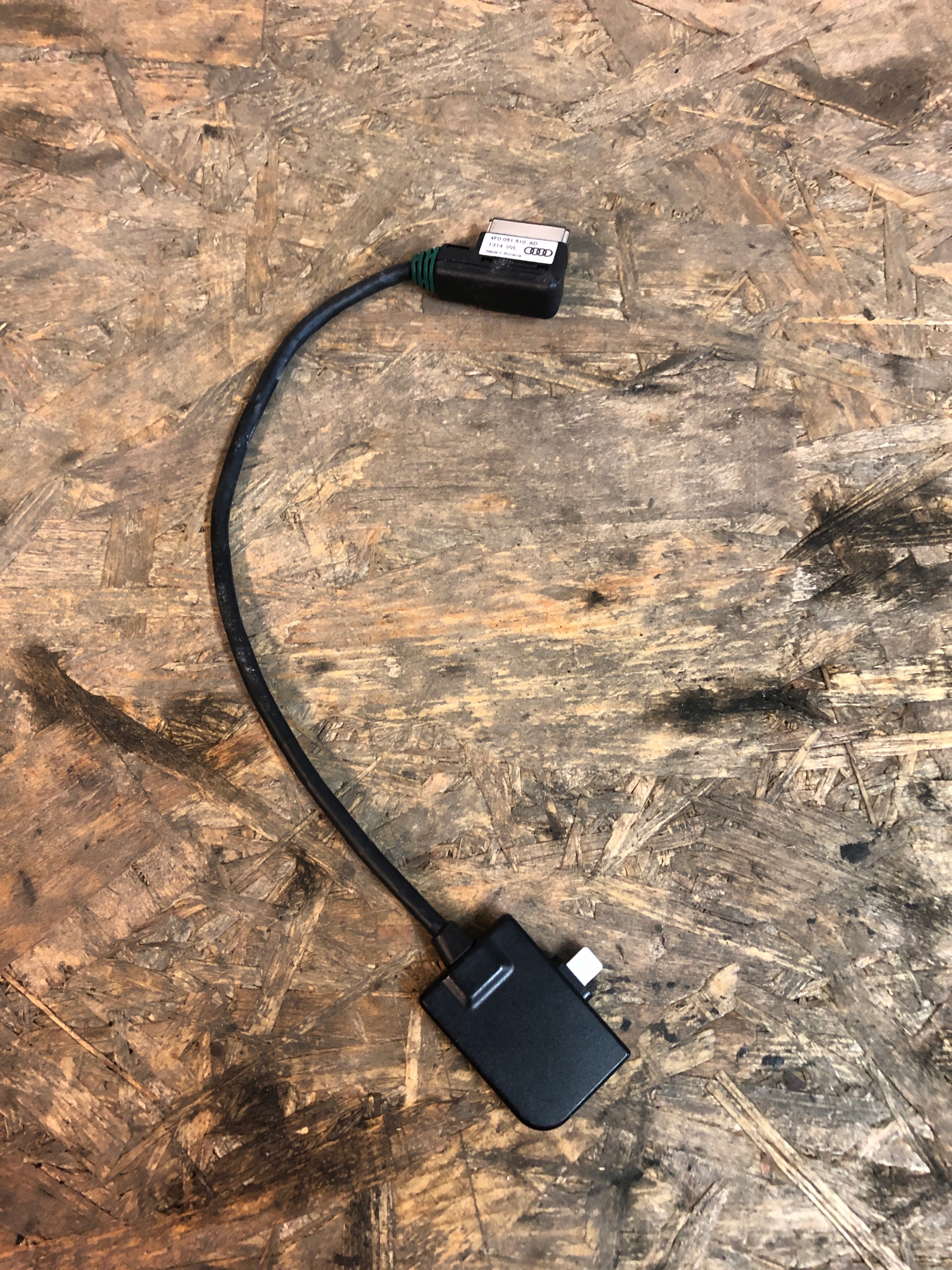 A4 A5 оригінальний кабель-адаптер MMI 4F0051510AD