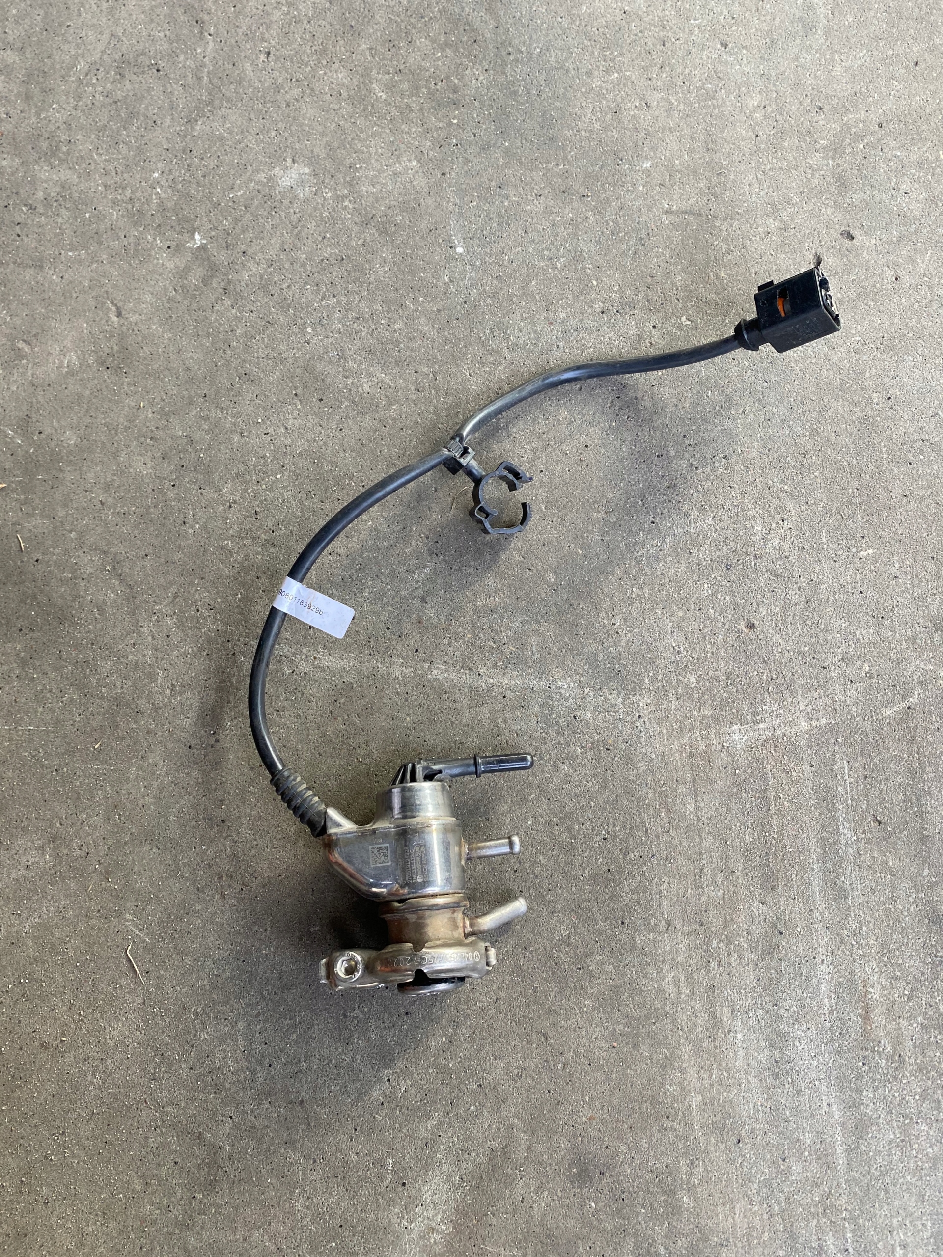 VW CRAFTER II ВПОРСКУВАННЯ ADBLUE ОРИГІНАЛ 2N0131113C