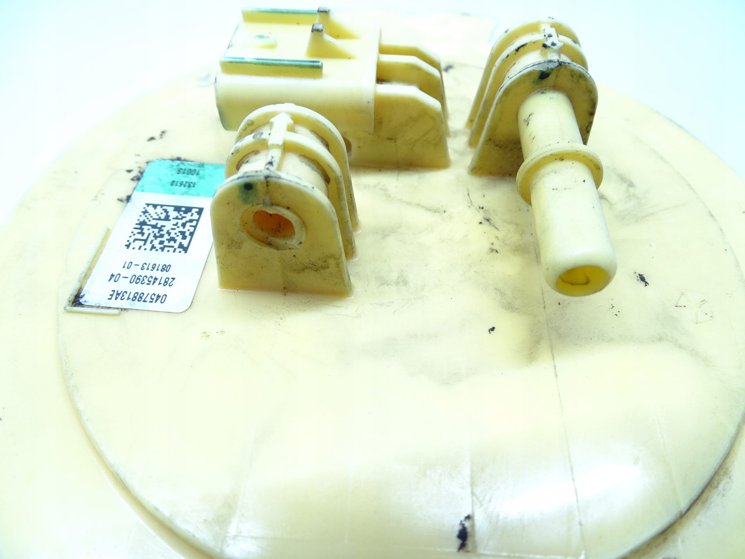 feed pump JEEP GRAND CHEROKEE WK 04578813AE