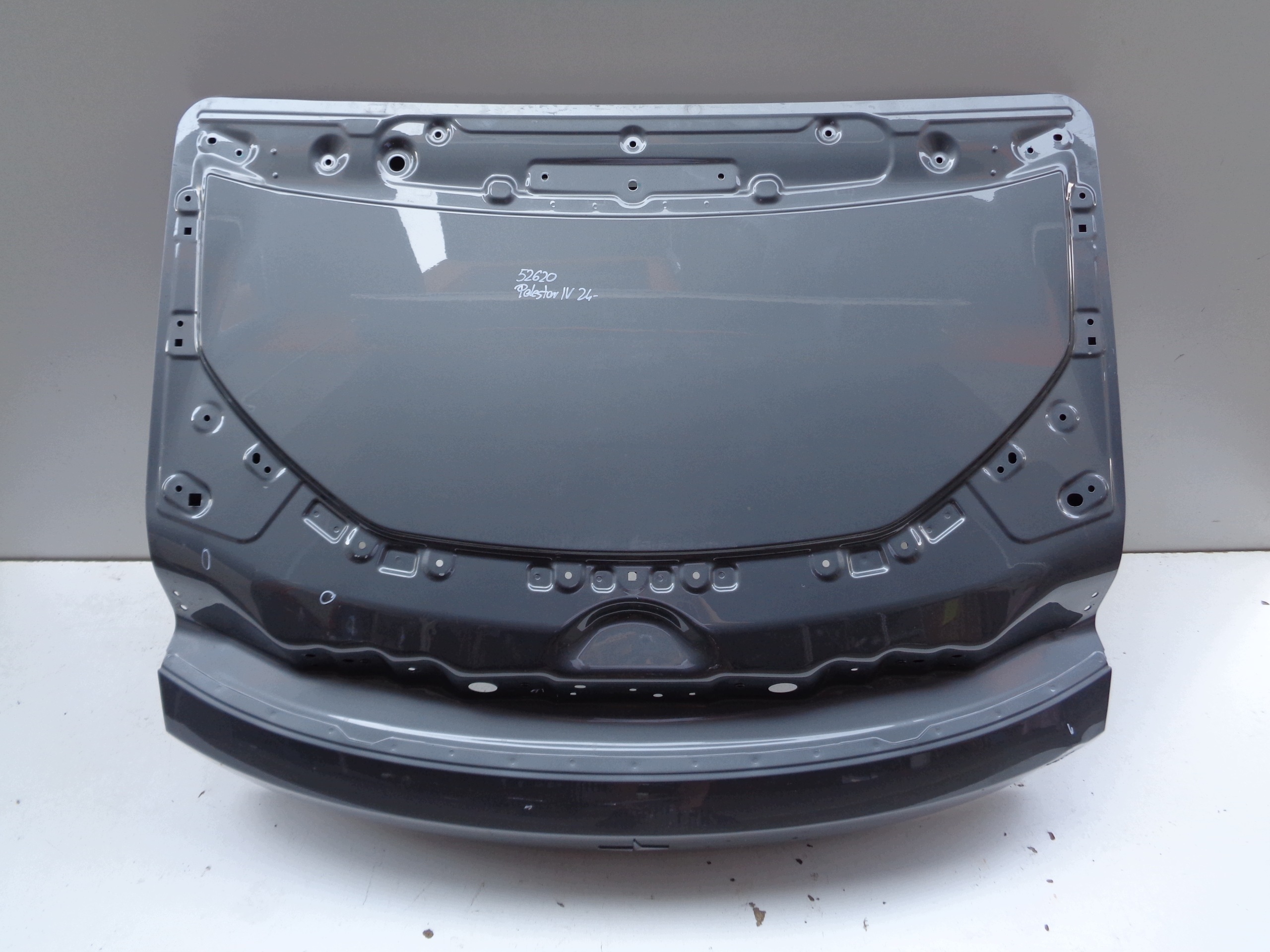 boot doors POLESTAR IV 4 24- NR 52620