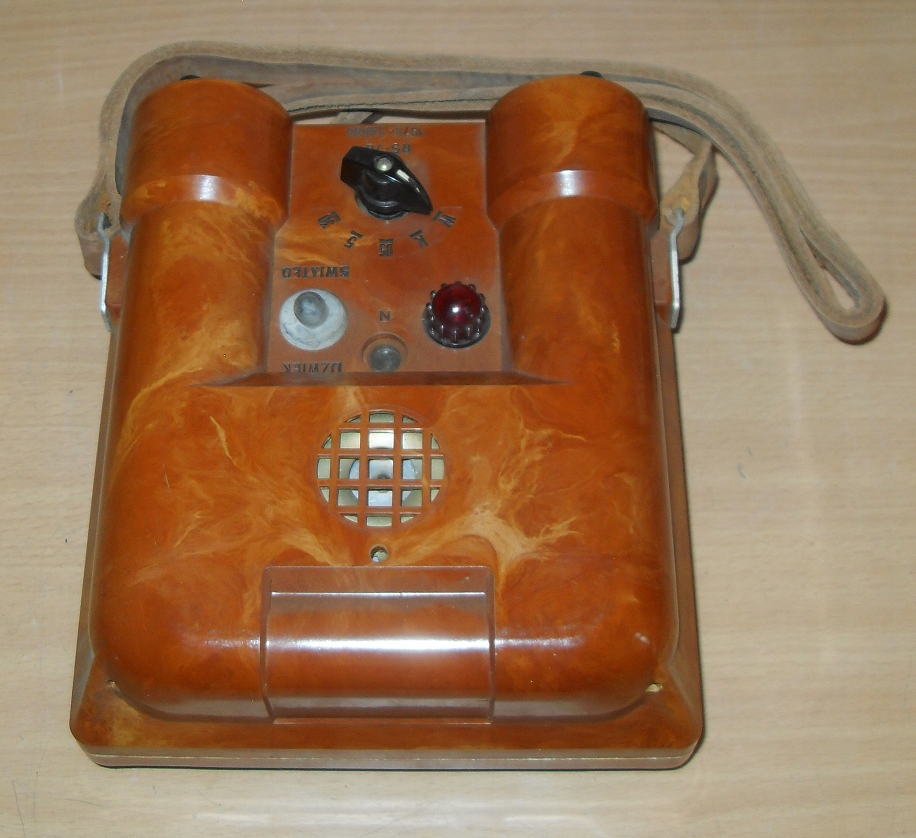 SYGNALIZATOR PROMIENIOWANIA RS-70 RENTGENOMETR