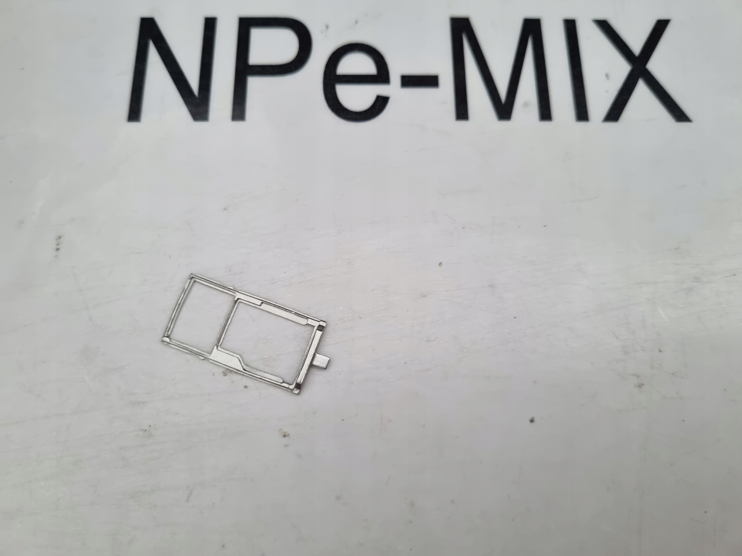 Tacka SIM szufladka MaxCom MS457