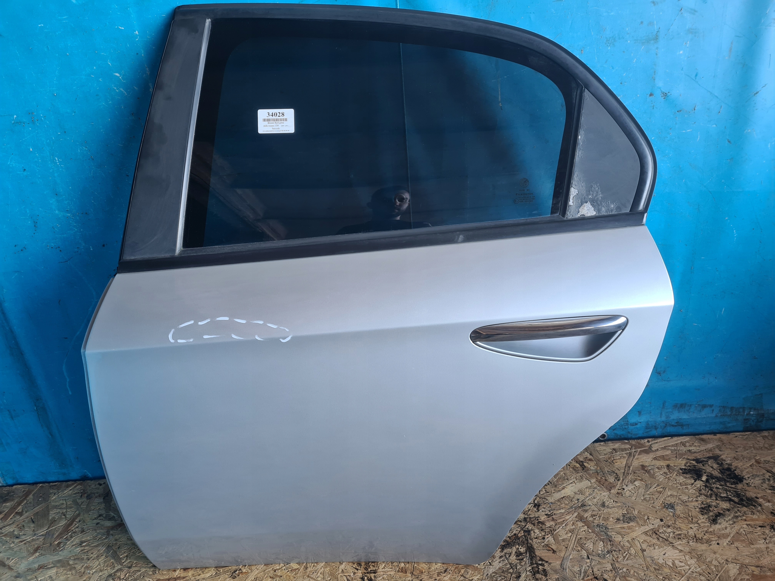 ALFA ROMEO 159 DRZWI TYŁ LEWE 565/A