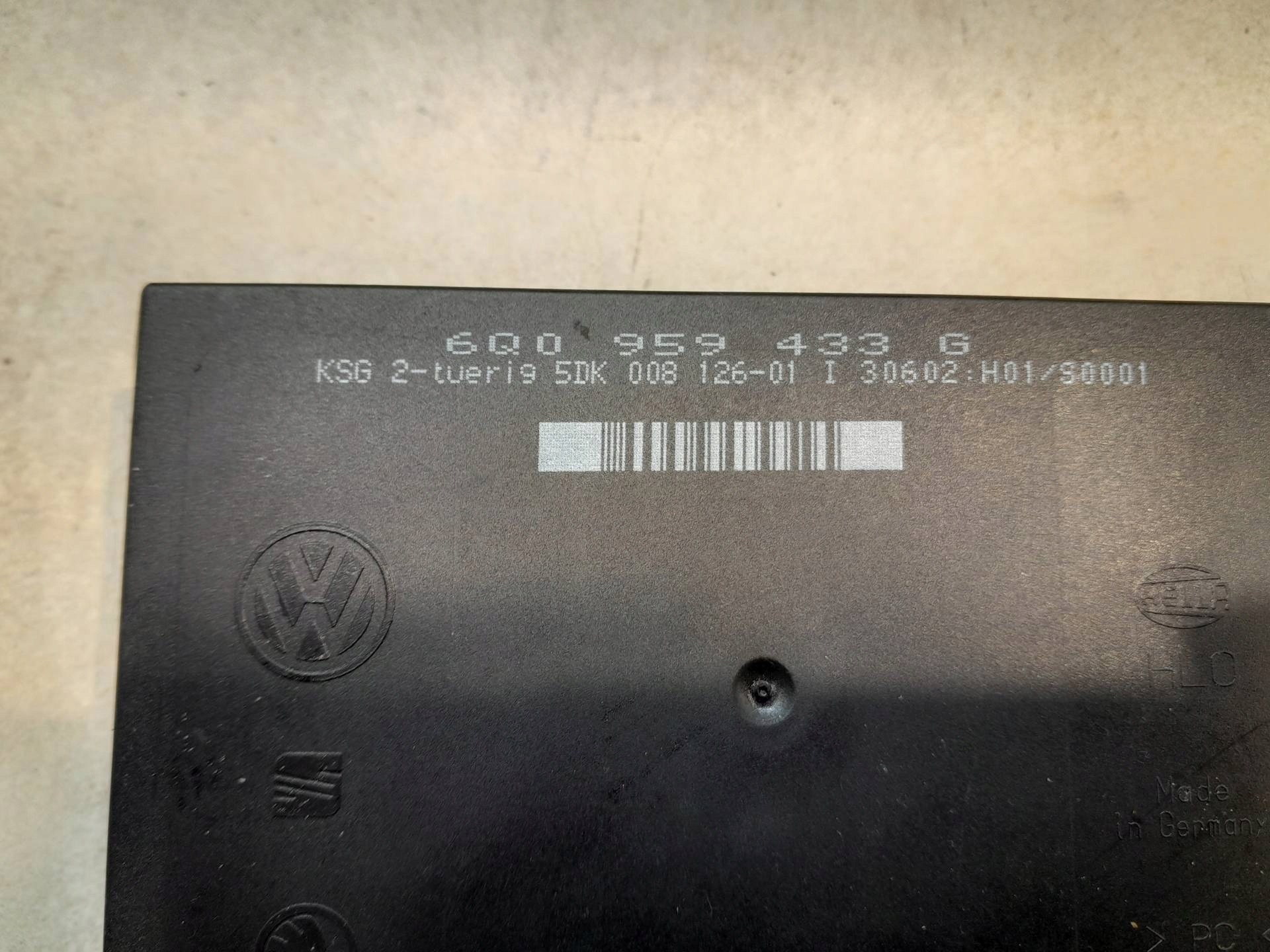 Unité commande confort VW POLO IV 1.2 6Q0959433G