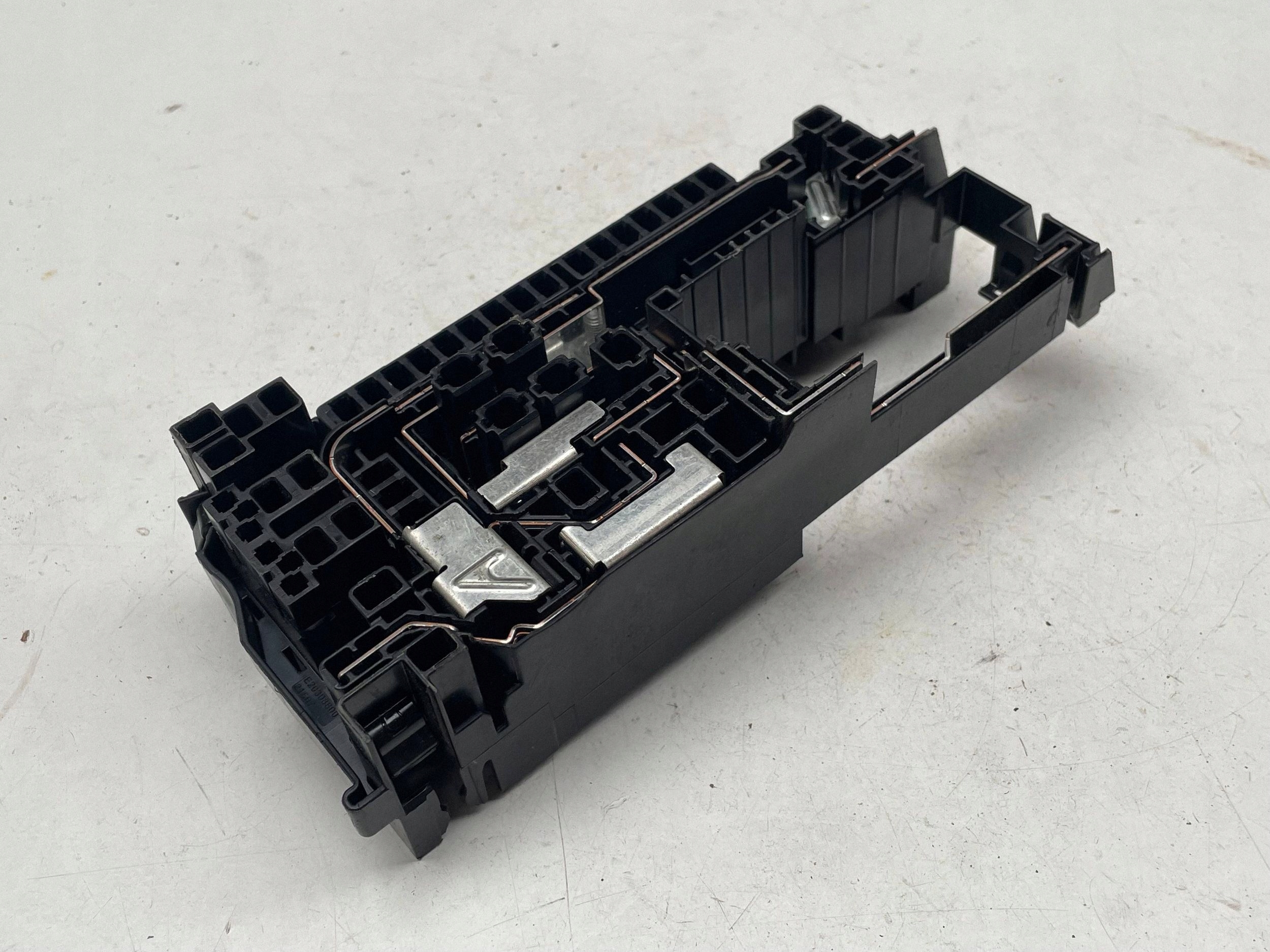 Couverture Aile Gauche Bouche buse Volkswagen Polo V 6R W5