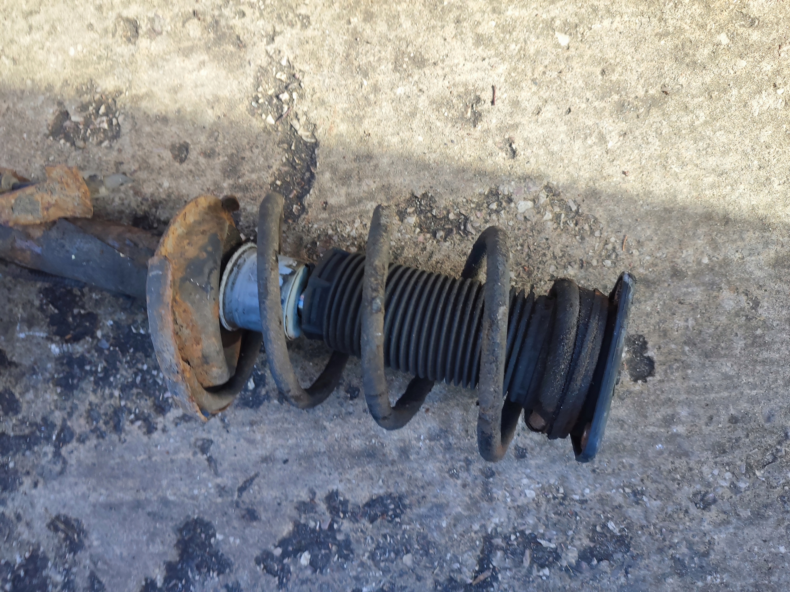 shock absorber swing z of the pivot left front left front Volvo V50