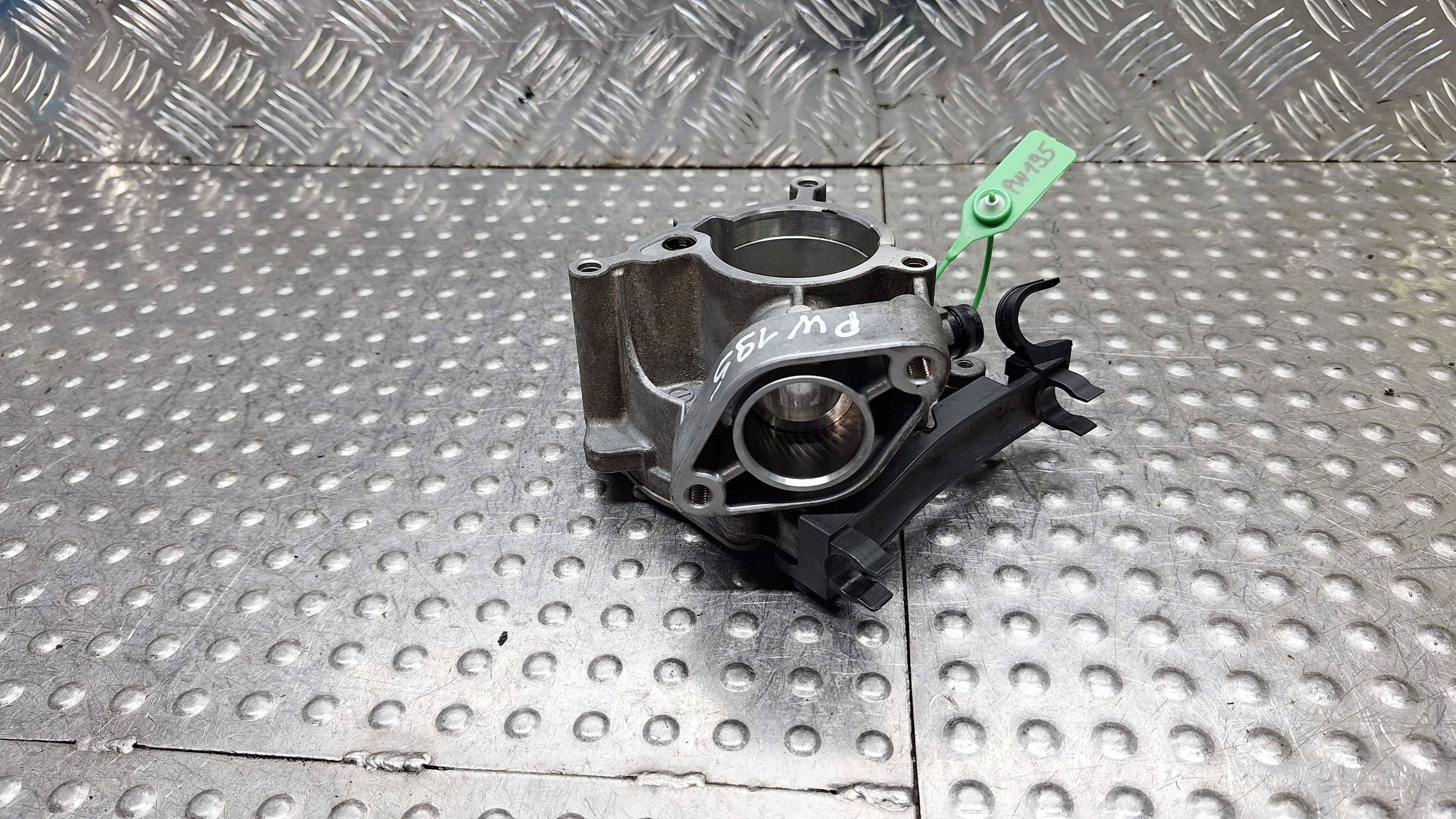 Pompa VACUM 06L145100B AUDI TT 8S A3 8V LEON III GOLF VII SCIROCCO 2.0 TSI