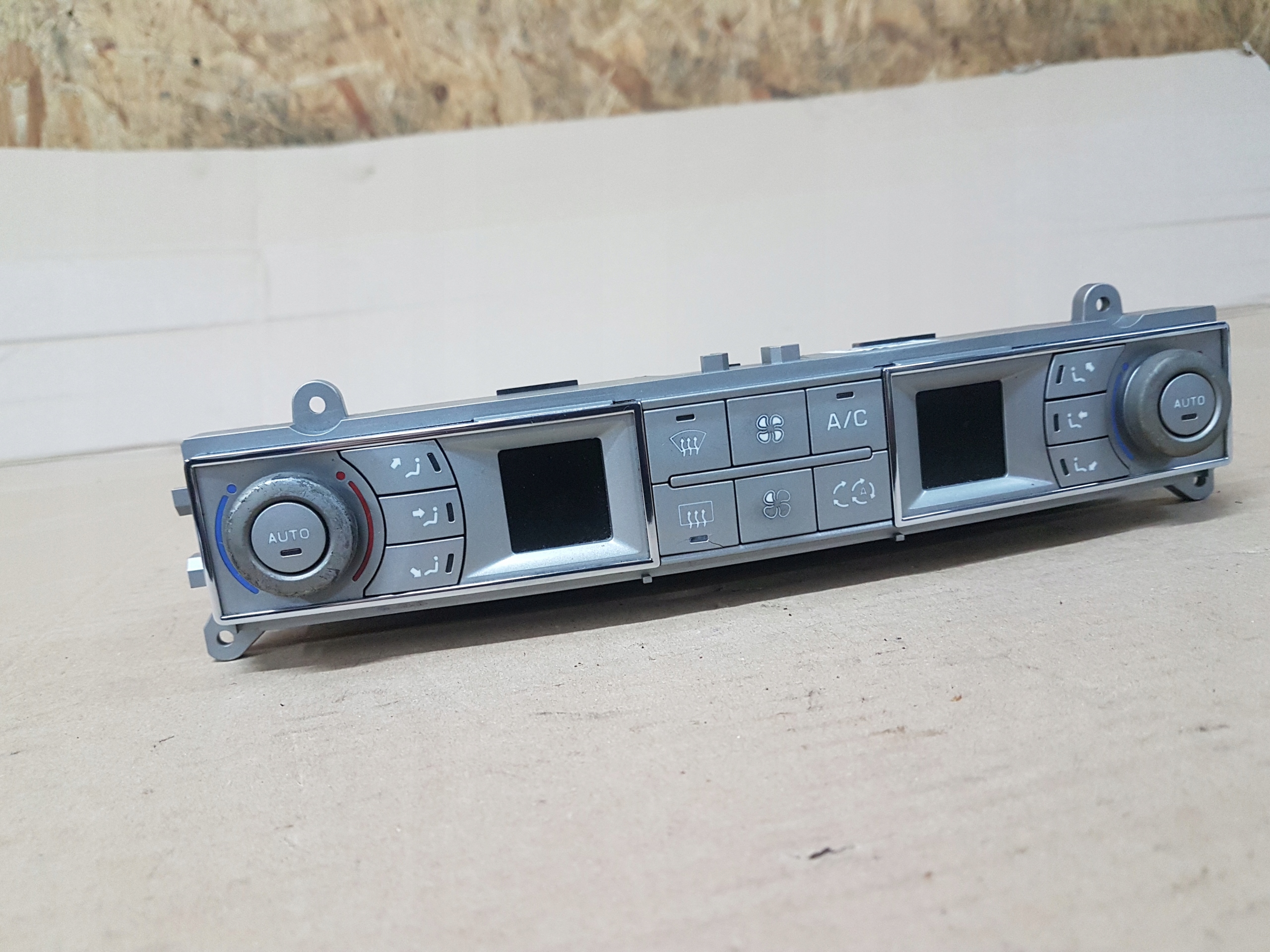 96829415CL - CITROEN C5 III панель вентиляционного отверстия кондиционера