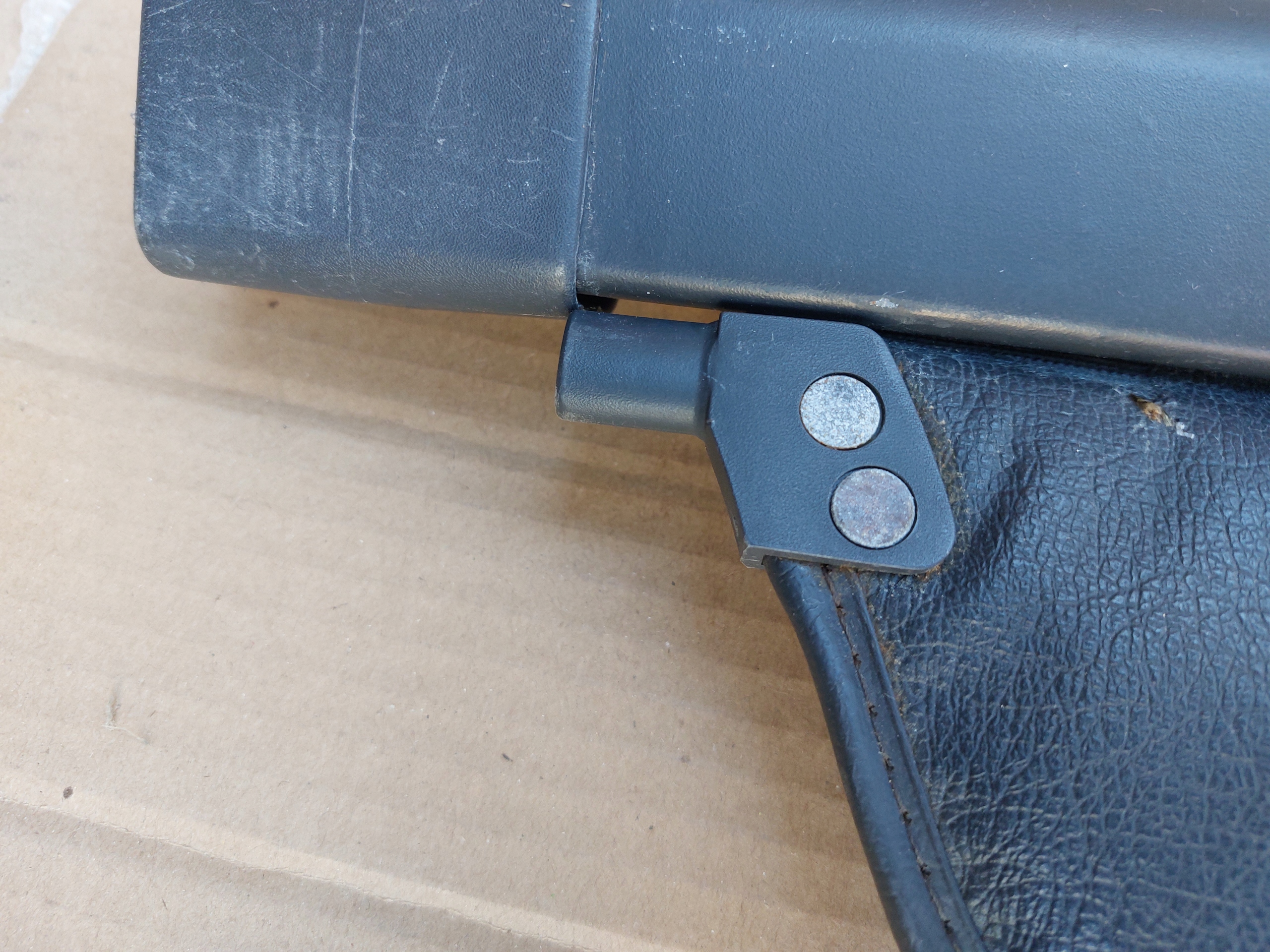 blinds boot NISSAN PATROL 10r