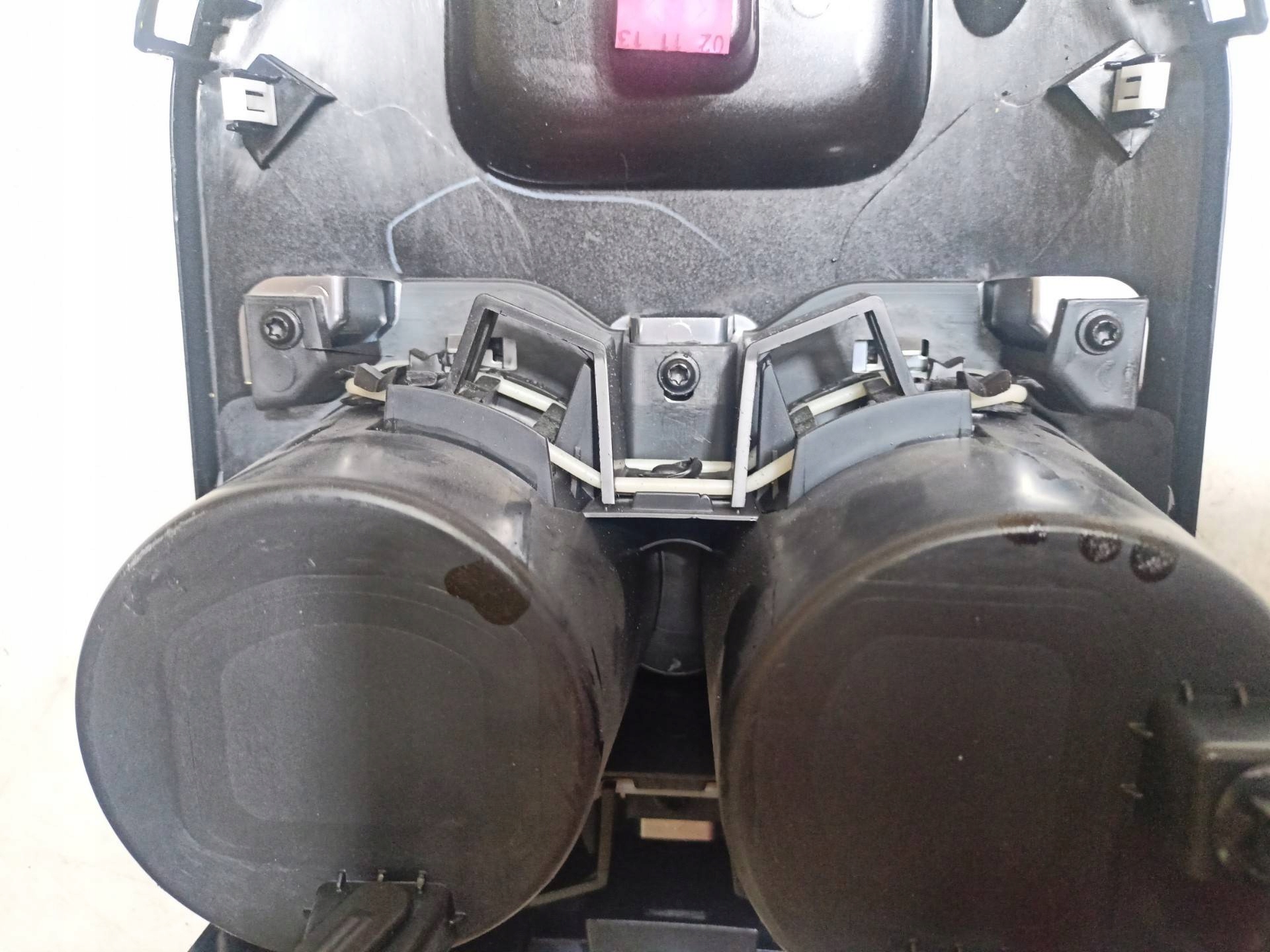 switch (button) electric brake Ford Fusion USA 2 2013