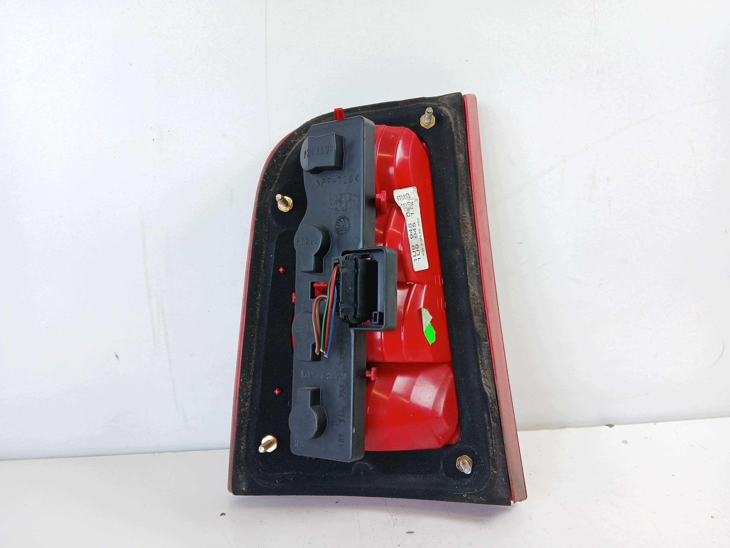 SKODA OCTAVIA and KOMBI light right rear part 1U9945096B