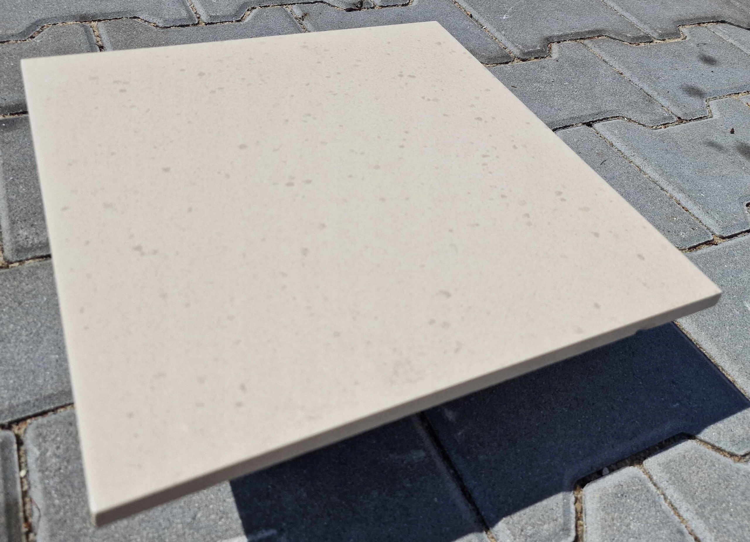 Gres Techniczny kolor beżowy gruby nowa gala Qz01 30x30 12mm GAT I Marka Nowa gala