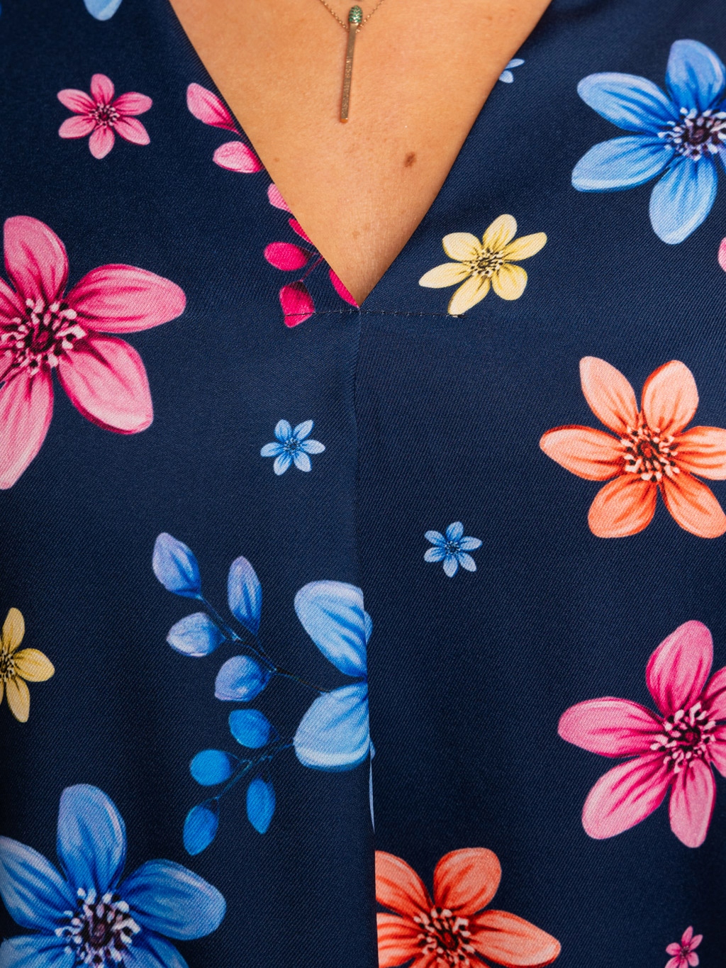 ELEGANCKA LUŹNA MODNA BLUZKA DAMSKA DUŻO ROZMIARÓW POLSKI PRODUKT Marka Mabaje