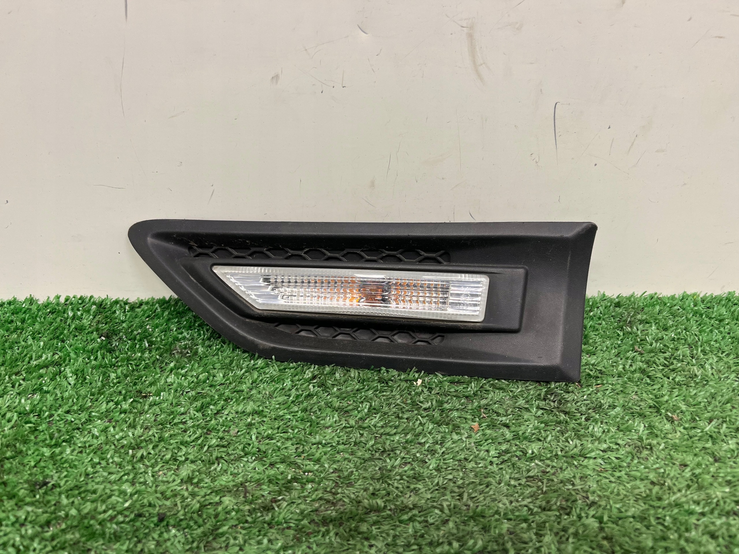 indicator W BLOTNIKU left KIA SOUL 887774-2K100