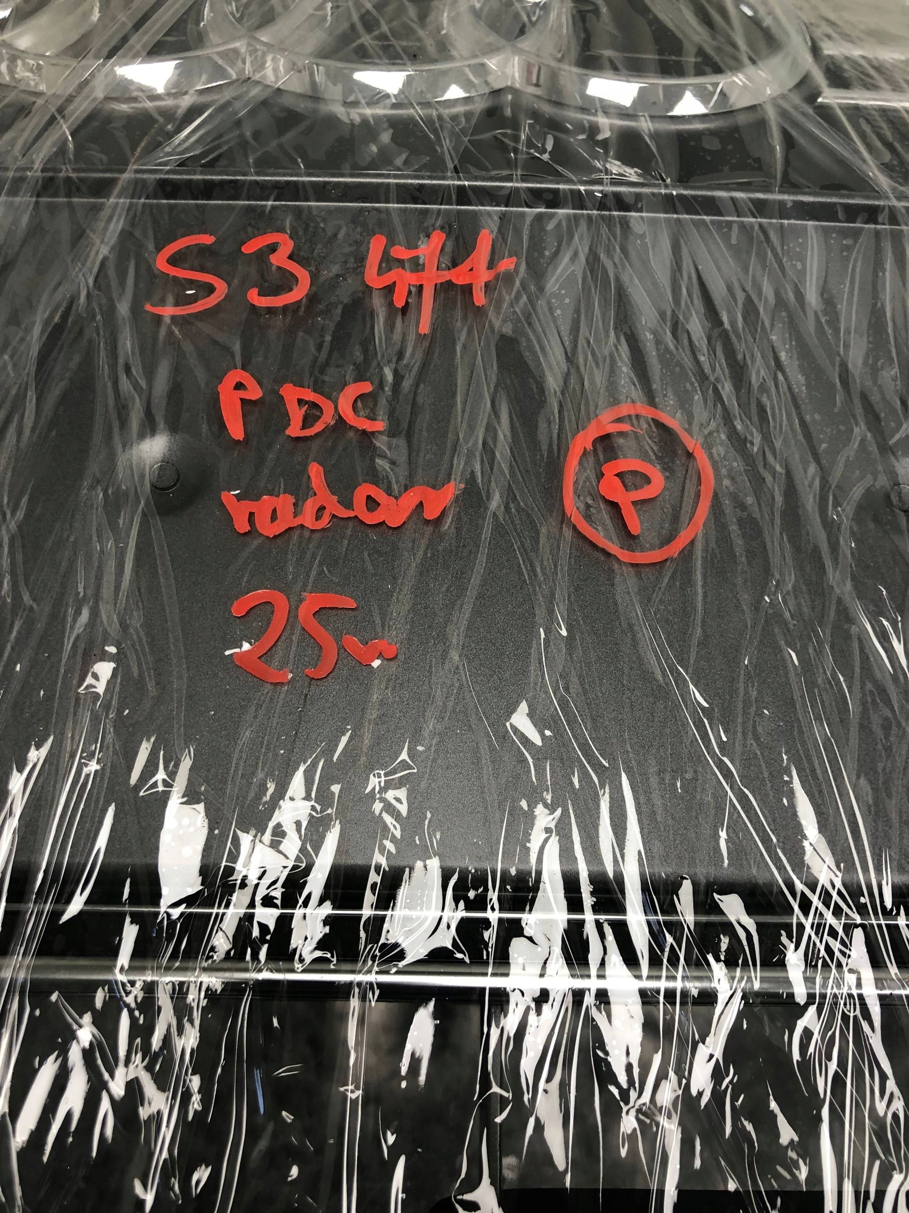 maska maska PDC ispod RADAR AUDI S3 8V LIFT 8V3853651AE