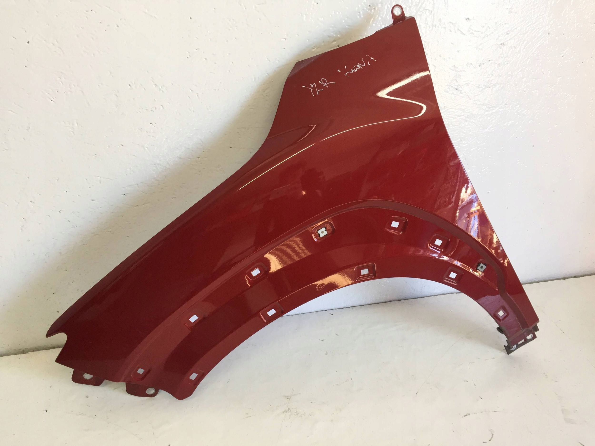 Hyundai Kona I 2010 Przód strona lewa Błotniki