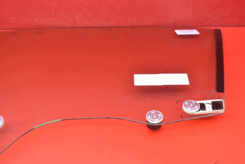 window side left front front TOYOTA YARIS 4 IV GR 20