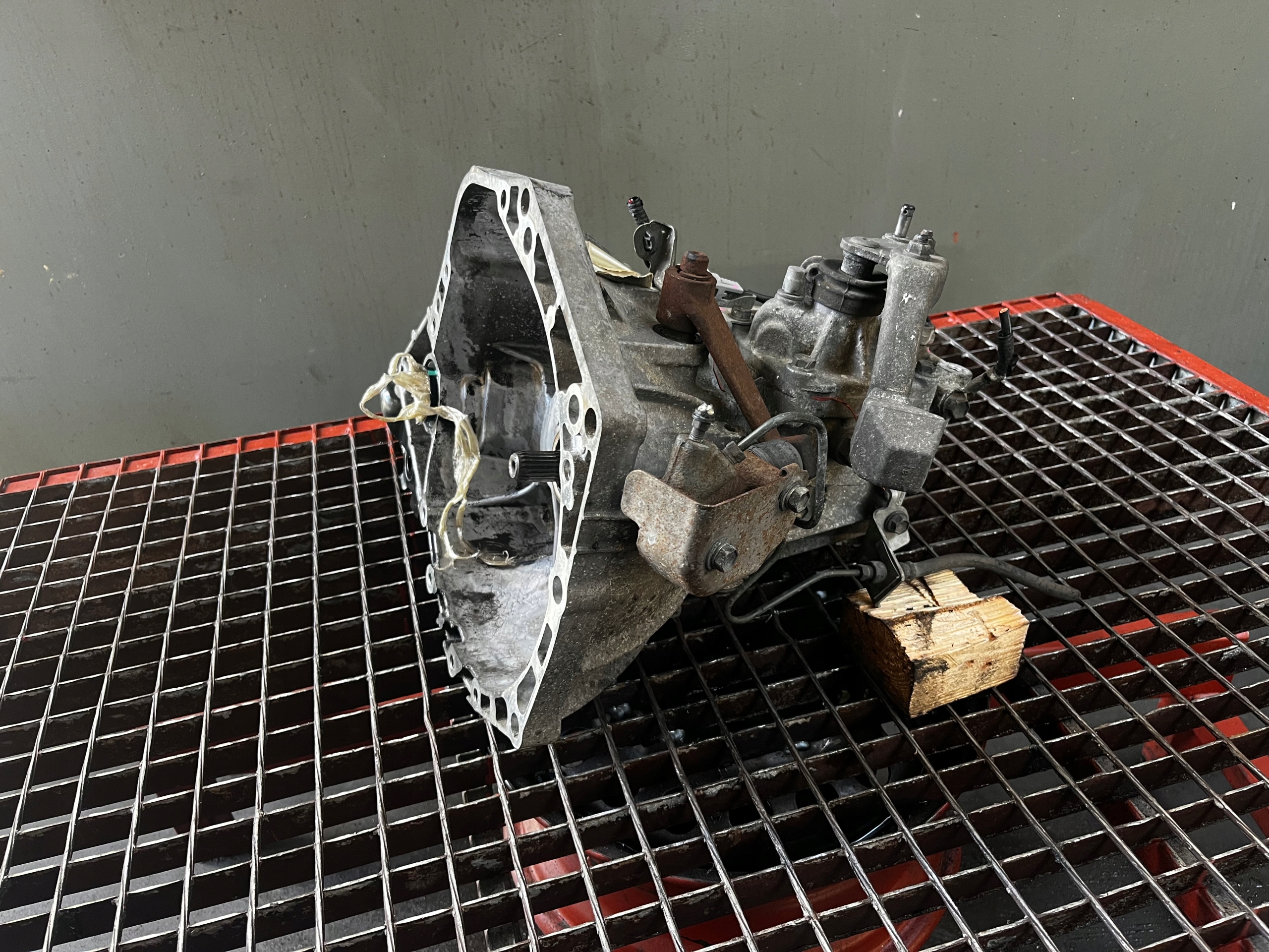 gearbox, manual TOYOTA YARIS 2 1.3 B