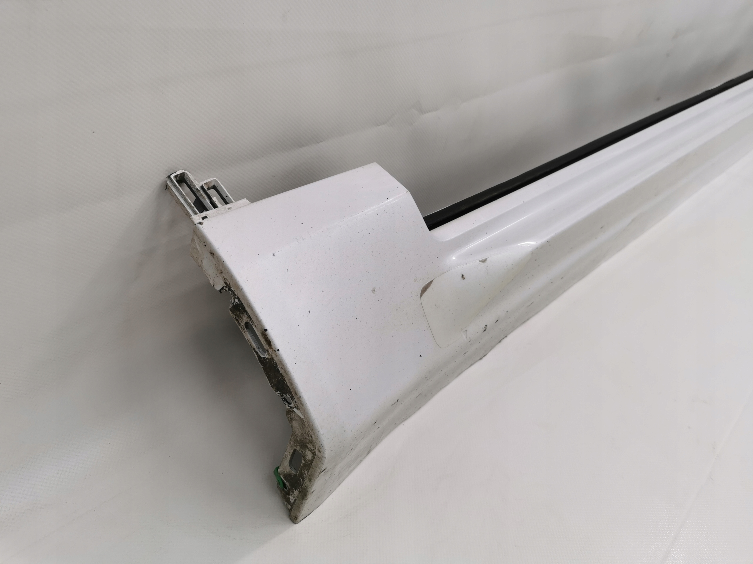 moulding of the threshold left support VOLVO XC90 II 31395992