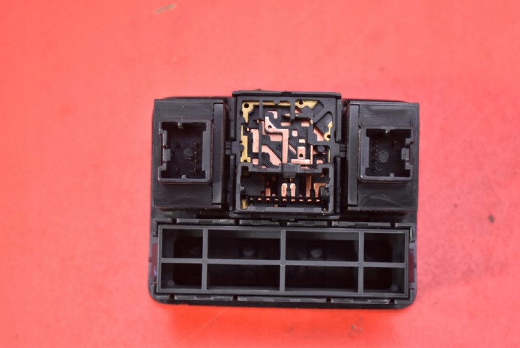PANEL Regulations- der Spiegel 159910 SUBARU LEGACY 4 IV 03-09