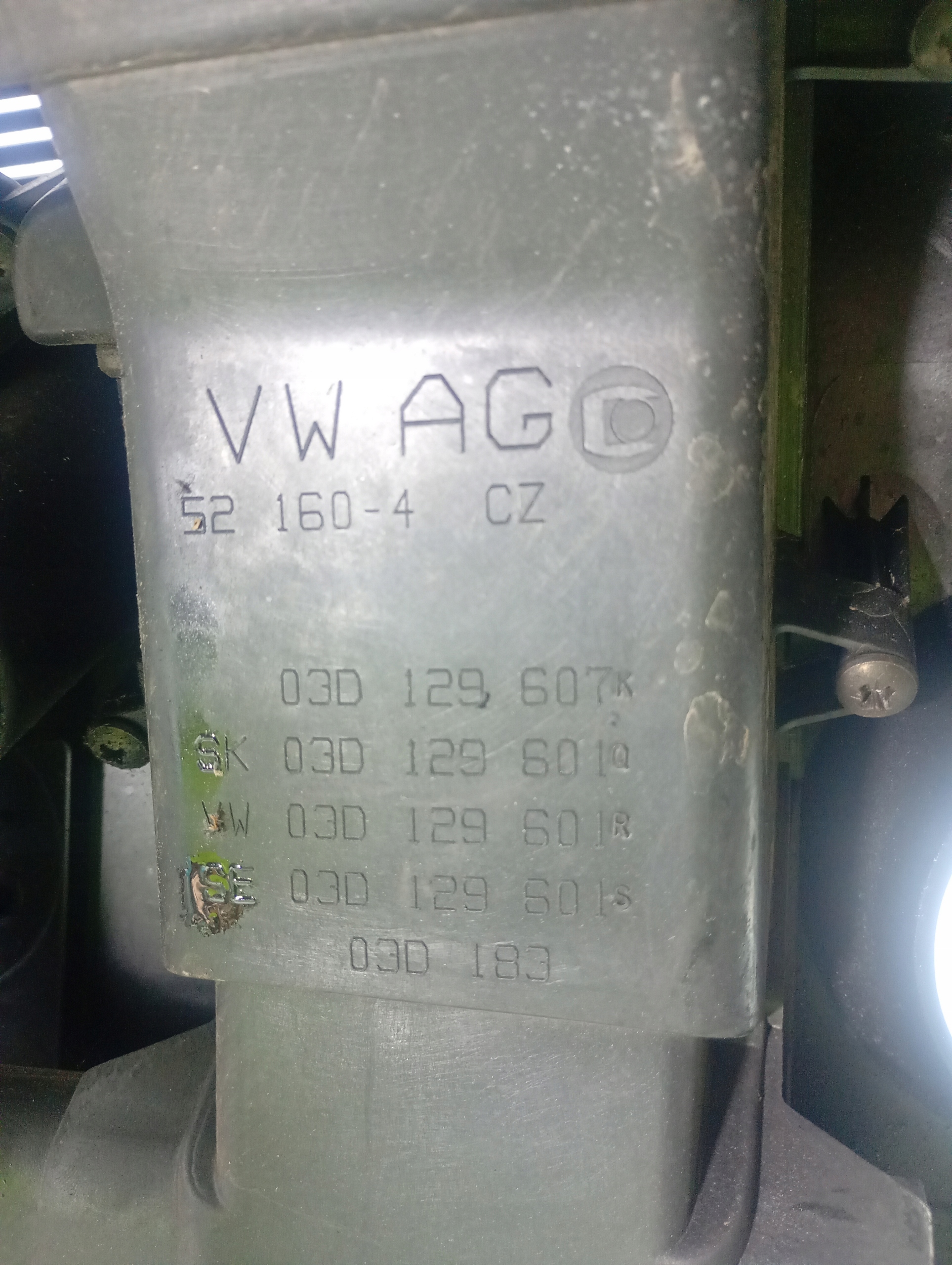 Seat Arosa und 1 1.1 97-04 Gehäuse filter luft OE 03D129607