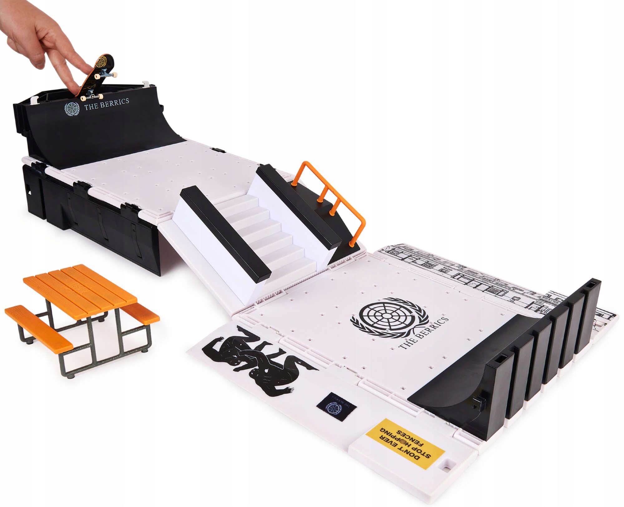 TECH DECK DUŻY ZESTAW FINGERBOARD DESKA THE BERRICS SKATE PARK