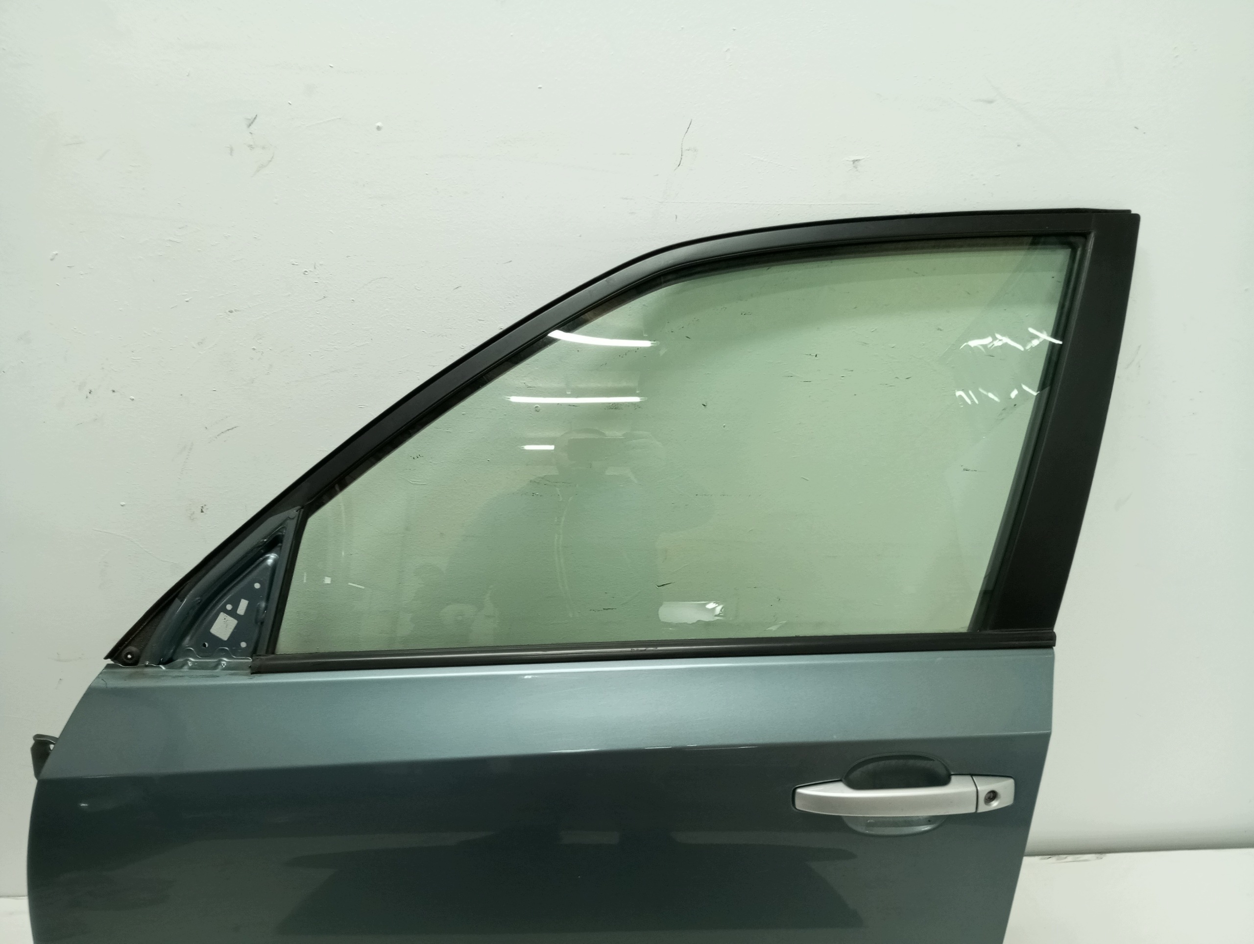 door left front SUBARU FORESTER 10R